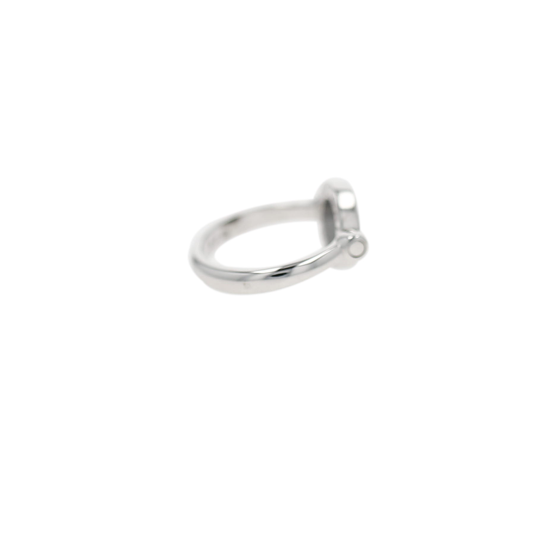 Twisted Bulgari Bulgari Bulgari ring in white gold, onyx and diamonds