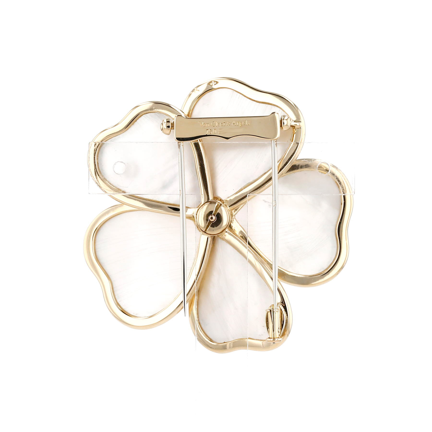 Broche-pendentif Van Cleef 
Arpels Nerval en or jaune, nacre et diamants