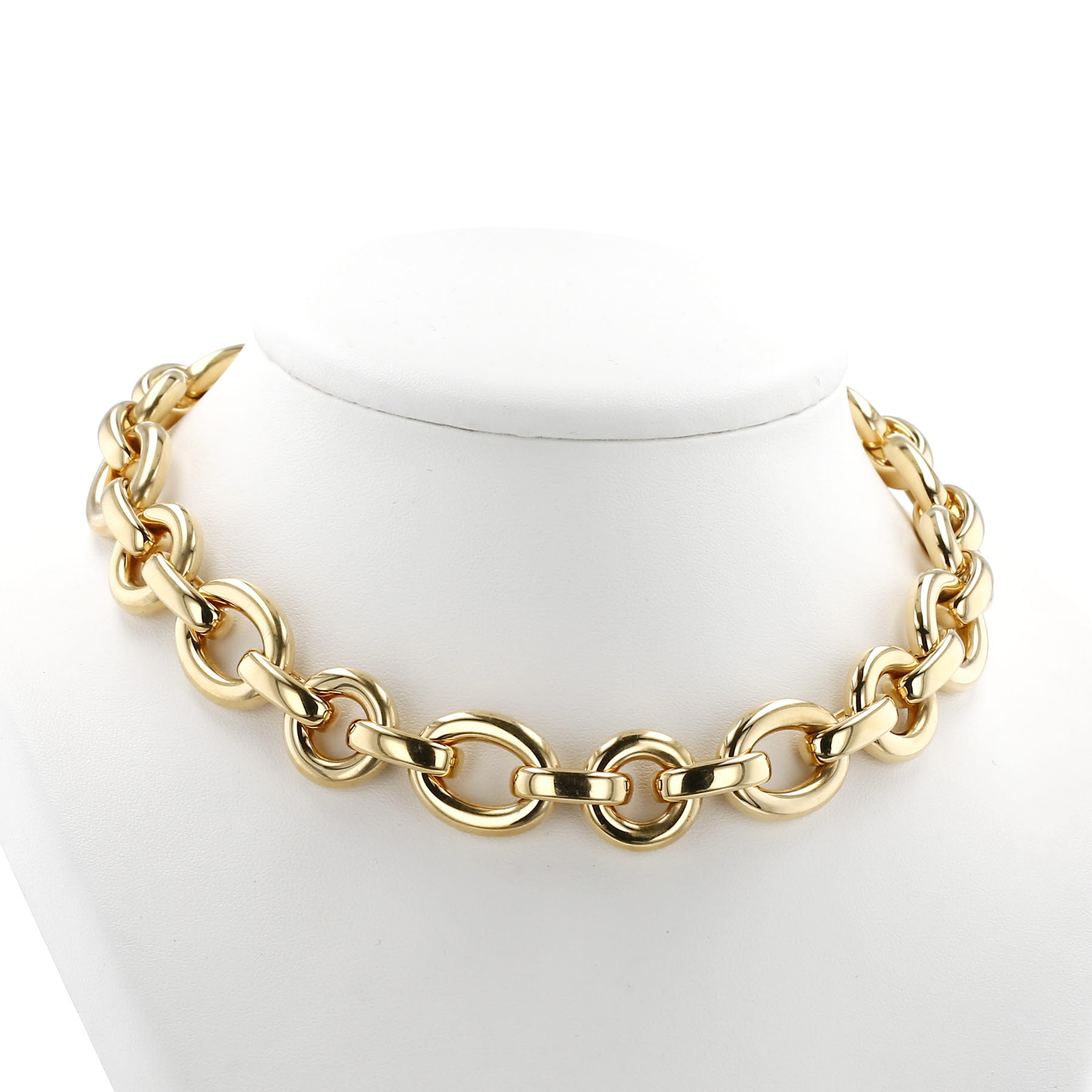 Collier années 1990 Chaumet  en or jaune