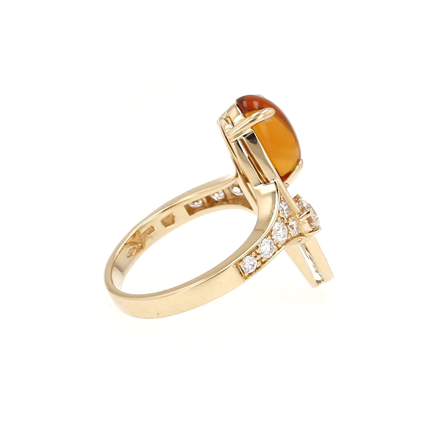 Sortija Bulgari Elisia de oro amarillo, citrino y diamantes