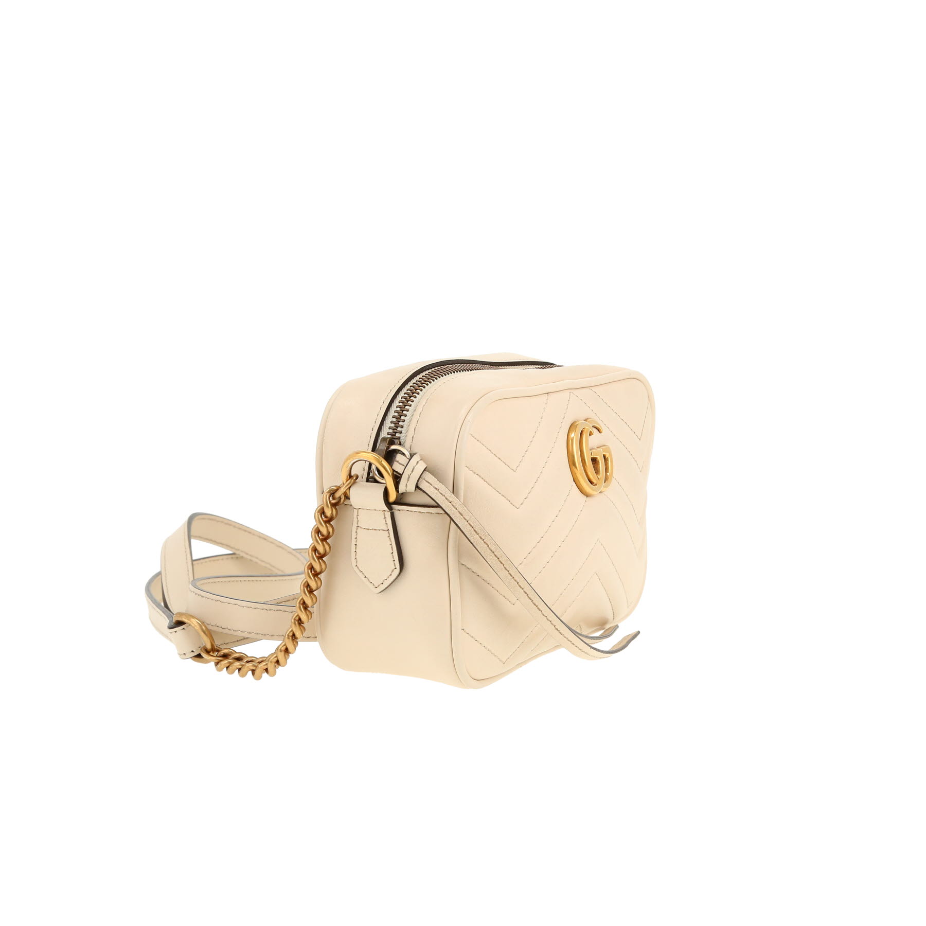Gucci  GG Marmont Camera shoulder bag  in cream color quilted leather