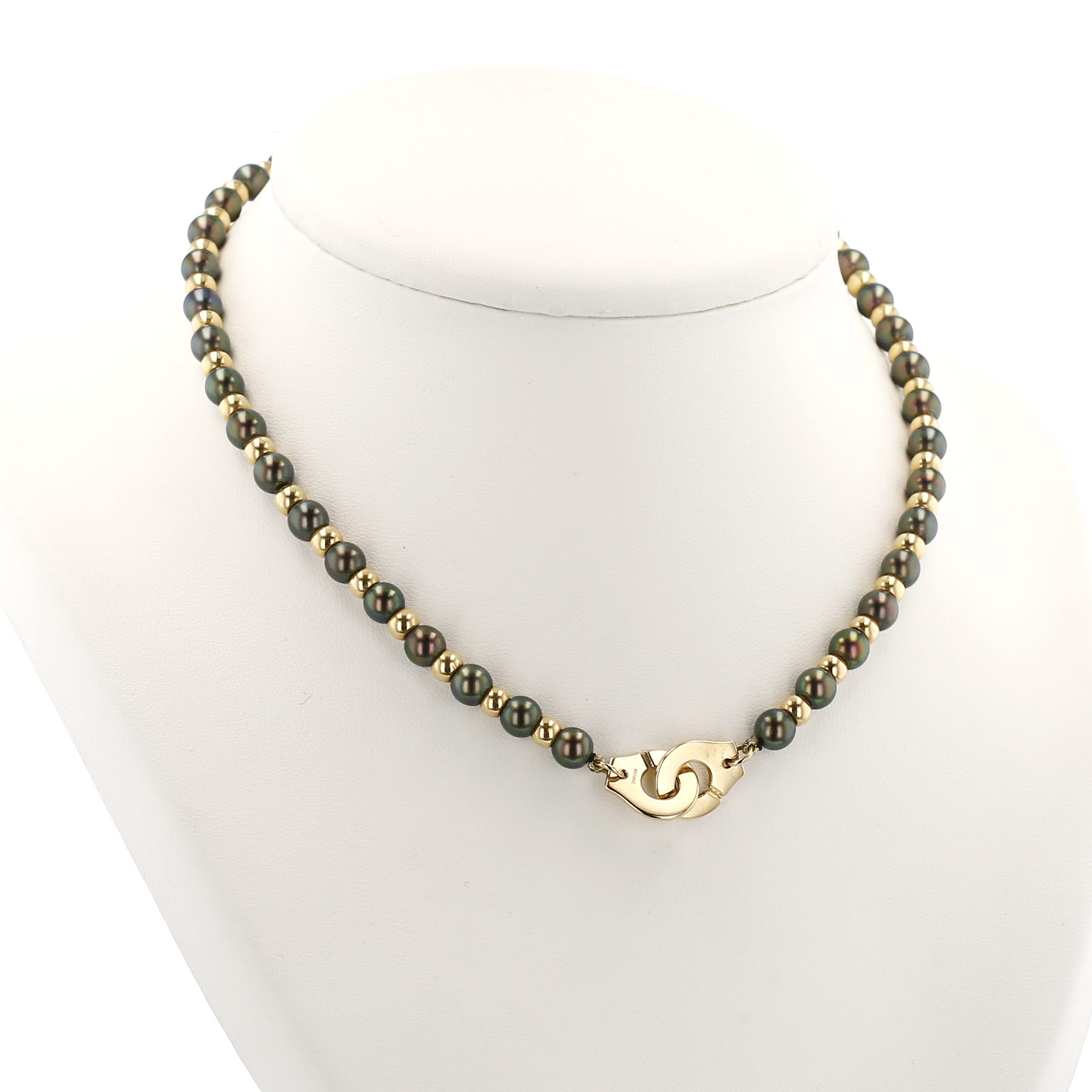 Dinh Van Menottes R12 necklace in yellow gold and cultured pearl