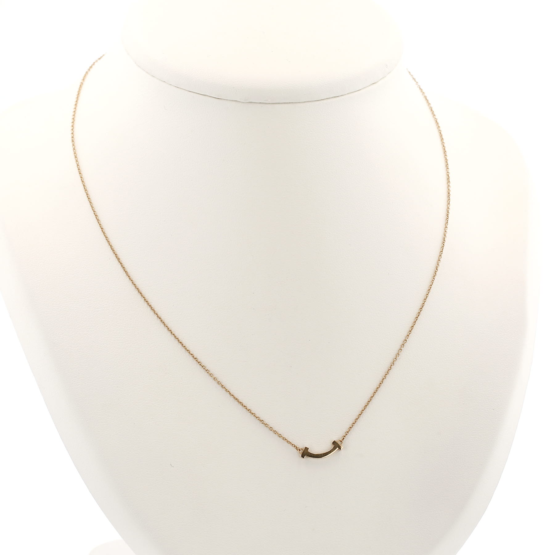 Collana Tiffany 
Co Smile T mini in oro rosa Collana Tiffany 
Co Smile T mini in oro rosa