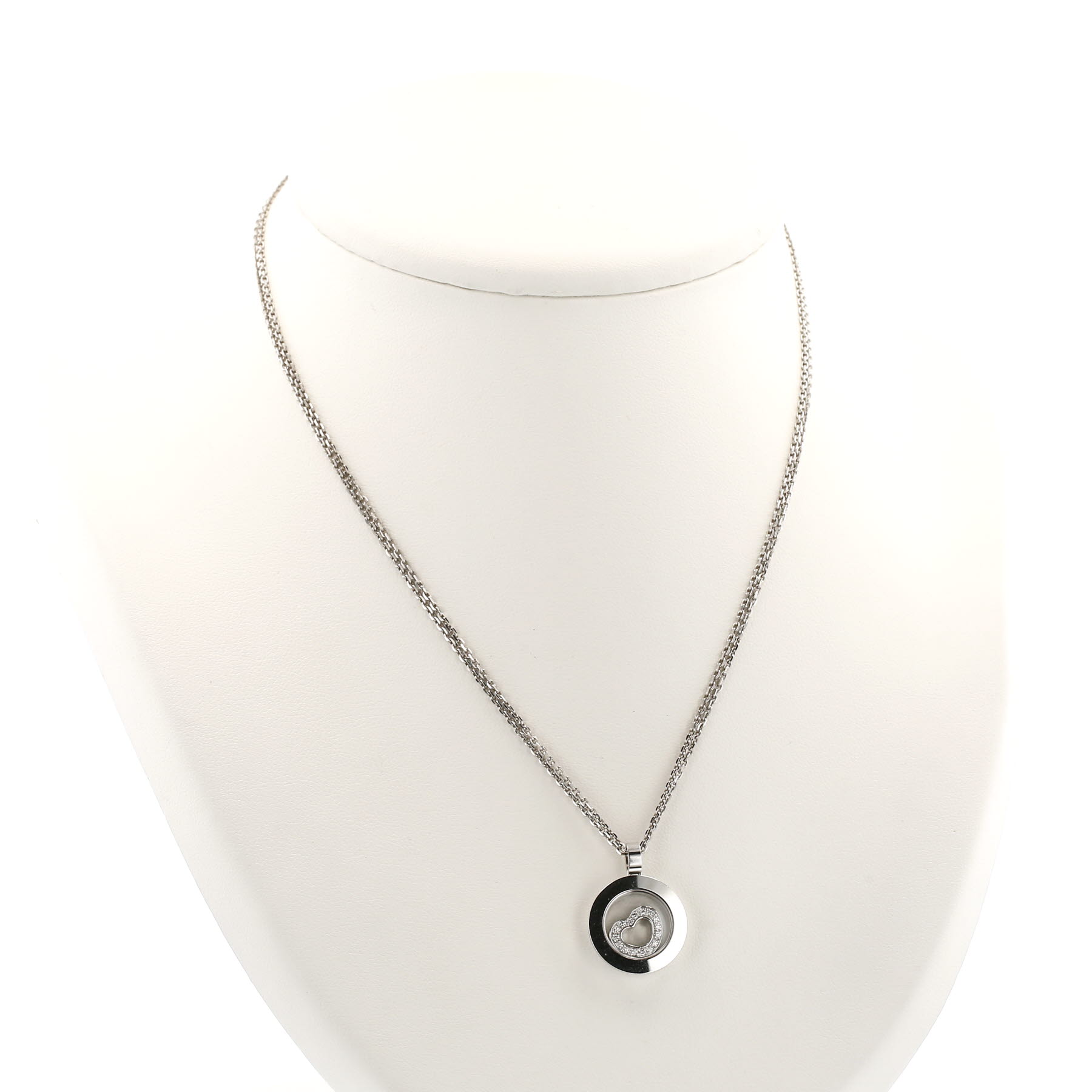 Chopard Happy Spirit pendant in white gold and diamonds