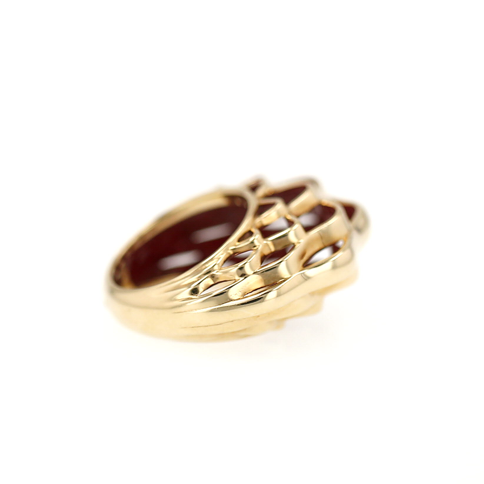 Cartier Nouvelle Vague ring in yellow gold and lacquer Cartier Nouvelle Vague ring in yellow gold and lacquer
