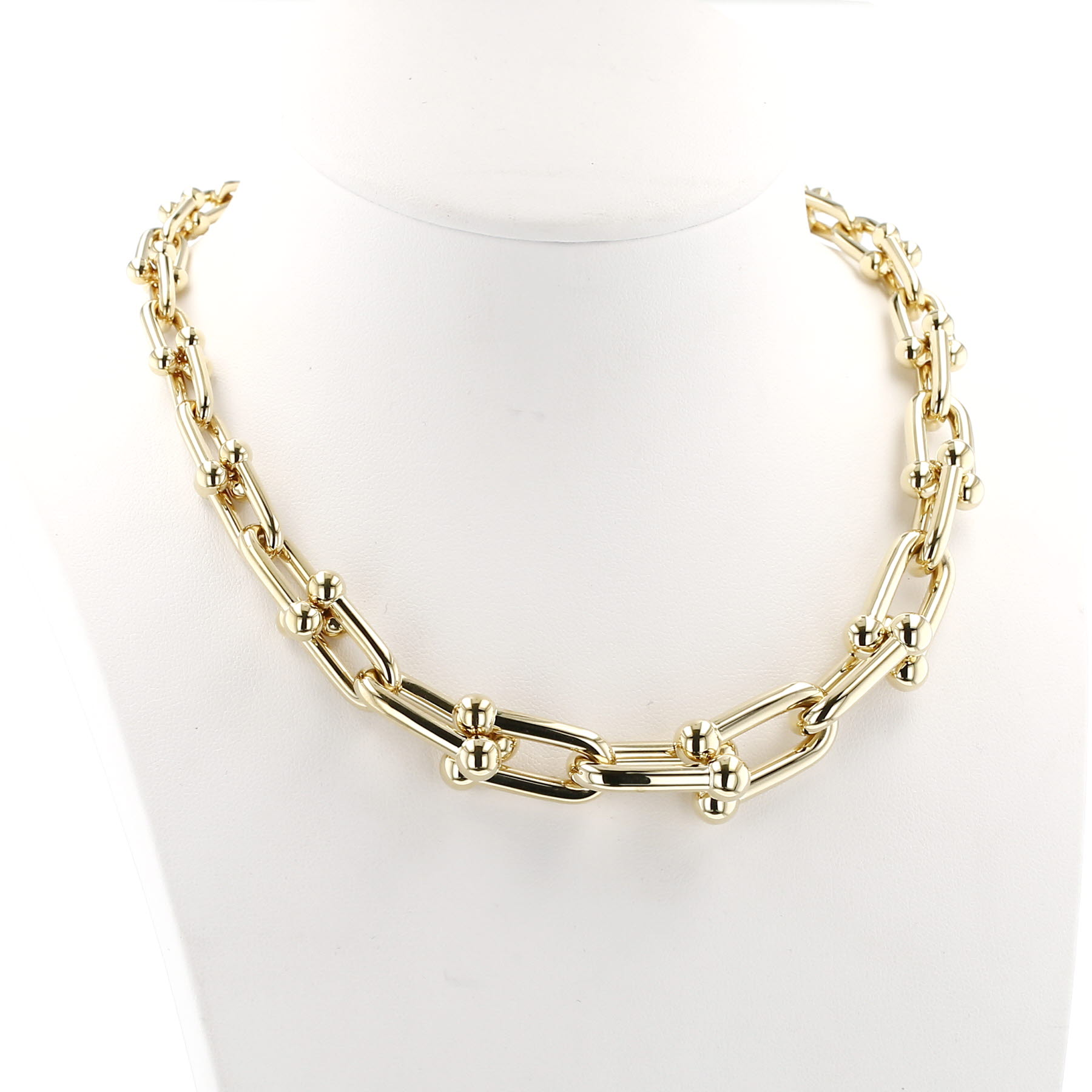 Tiffany 
Co HardWear necklace in yellow gold