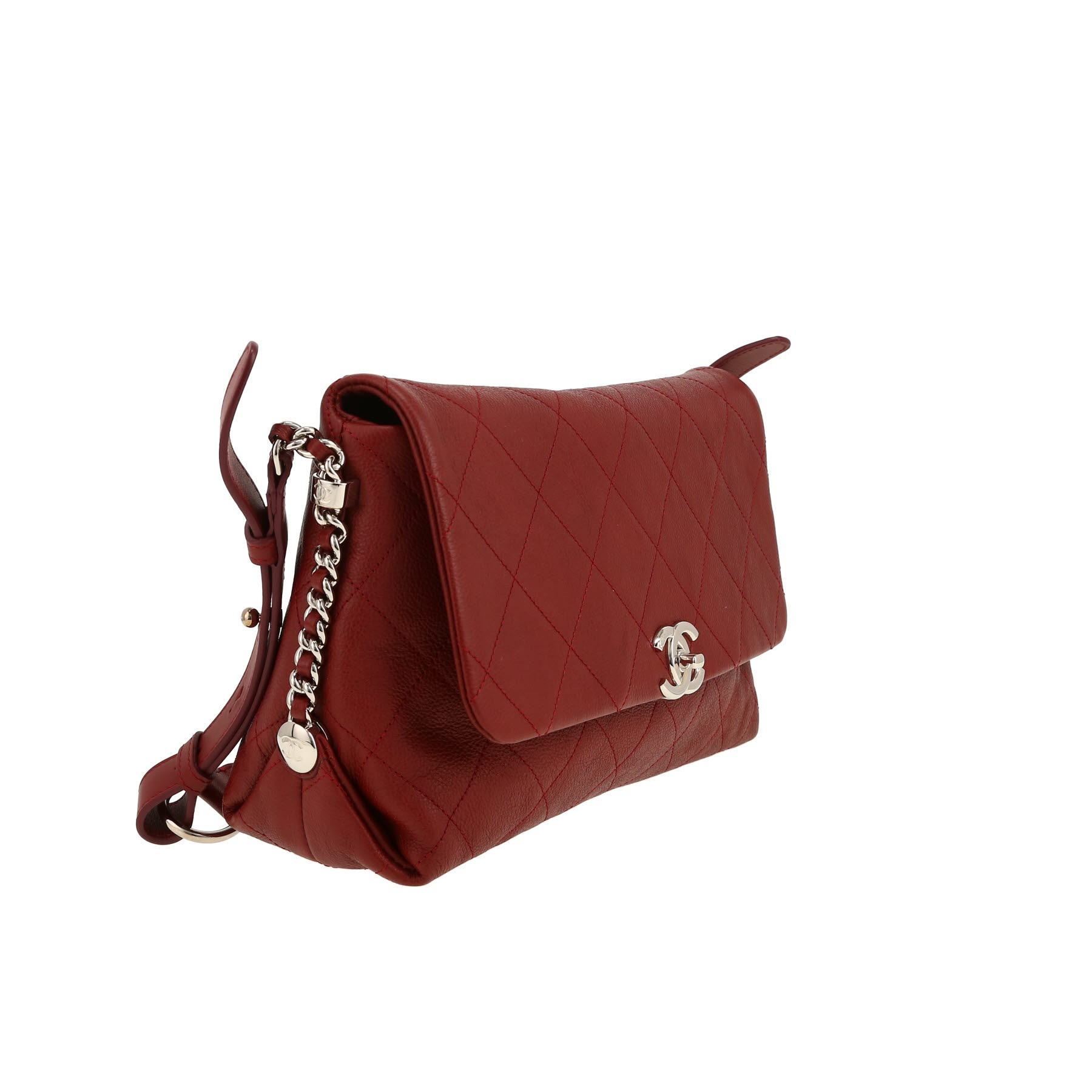 Chanel   handbag  in burgundy leather