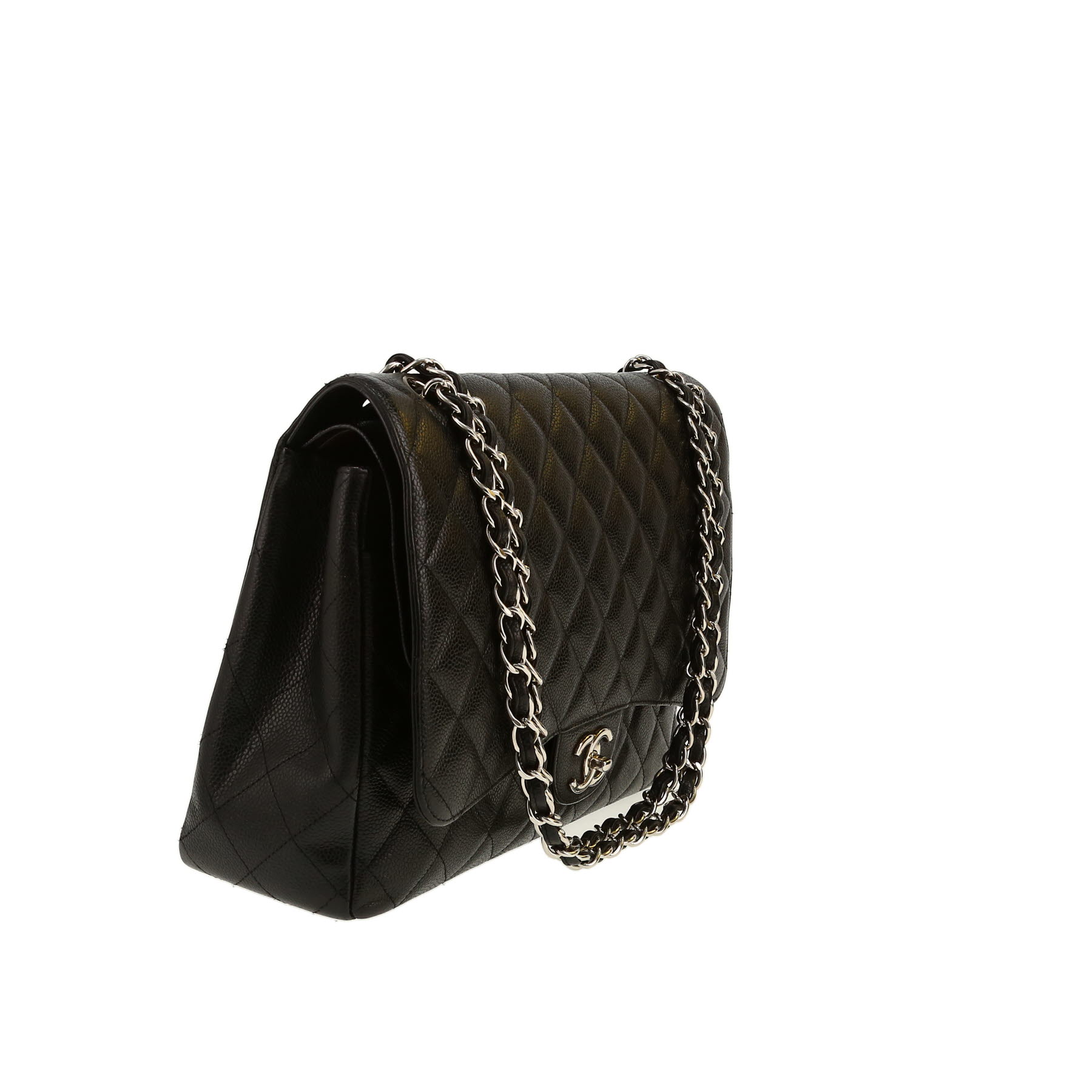 Chanel  Timeless Maxi Jumbo shoulder bag  in black quilted grained leather