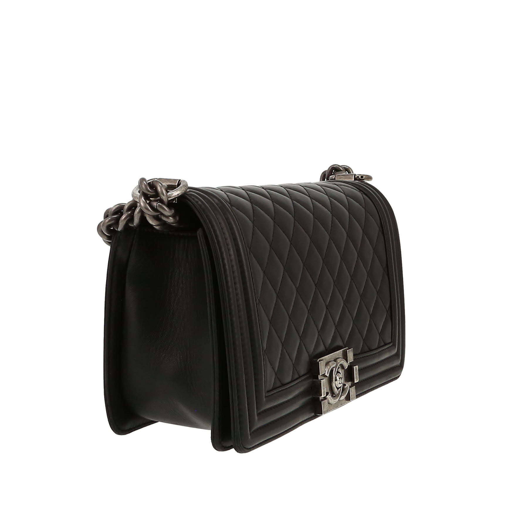 Chanel  Boy shoulder bag  in black quilted leather
