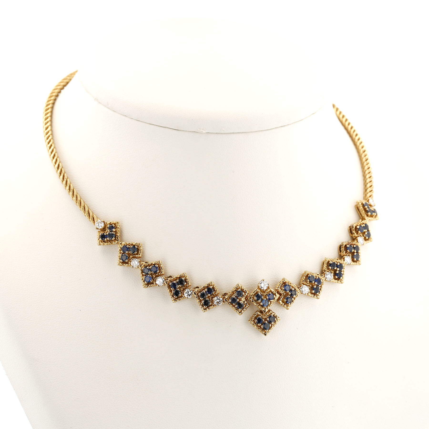 Collana Mauboussin  in oro giallo, zaffiri e diamanti