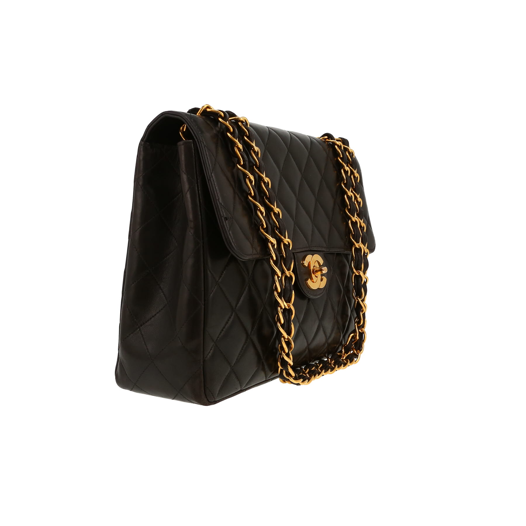 Chanel  Timeless Jumbo shoulder bag  in black quilted leather