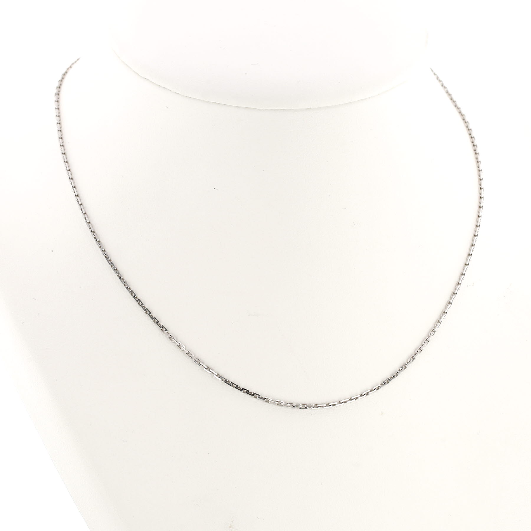 Collar Cartier  de oro blanco