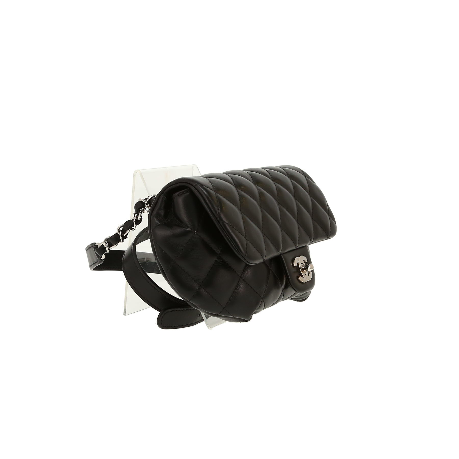 Chanel  Pochette ceinture clutch-belt  in black quilted leather