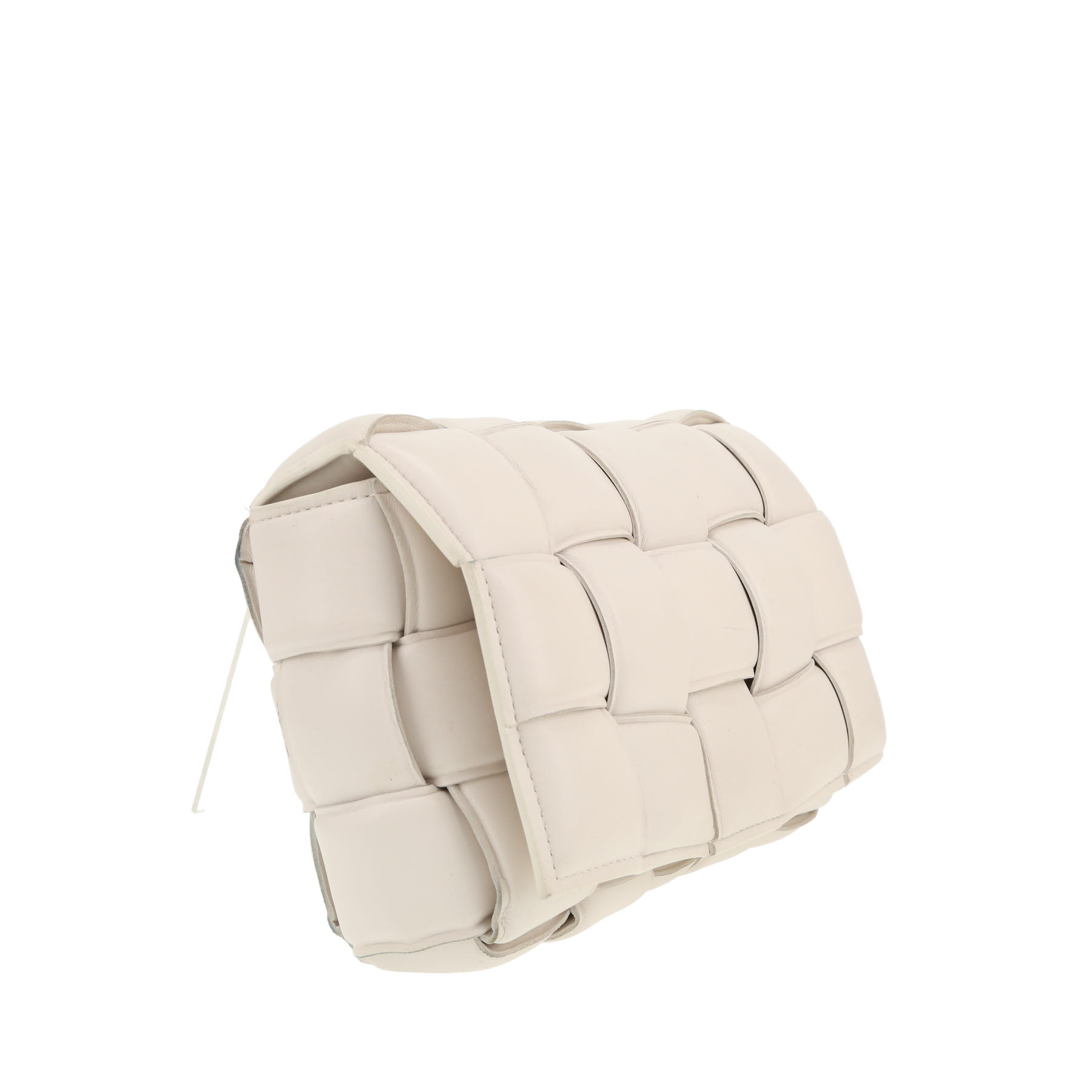 Bottega Veneta  Cassette shoulder bag  in white braided leather