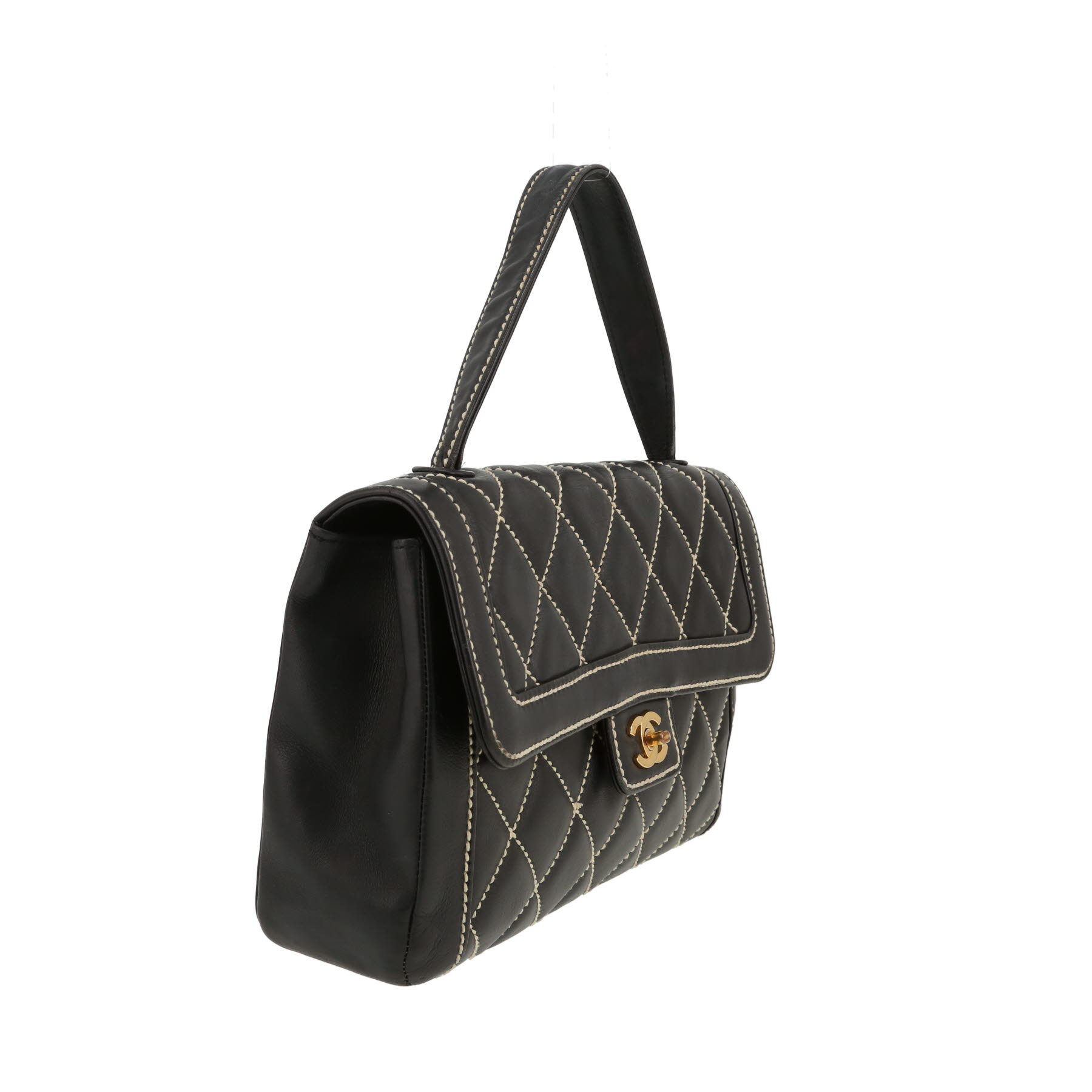 Chanel   handbag  in black quilted leather