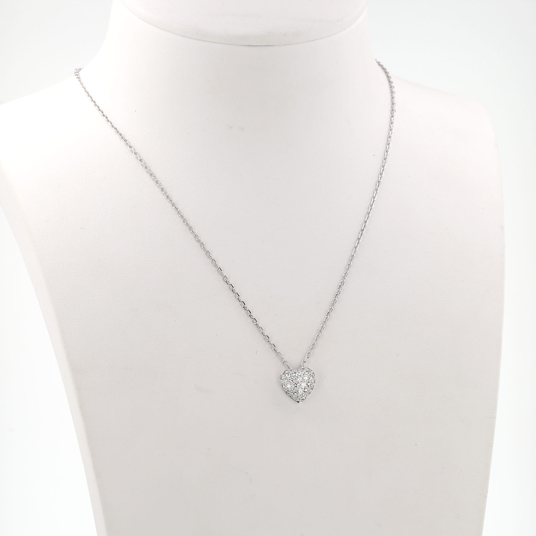 Collar Cartier Coeur et Symbole de oro blanco y diamantes