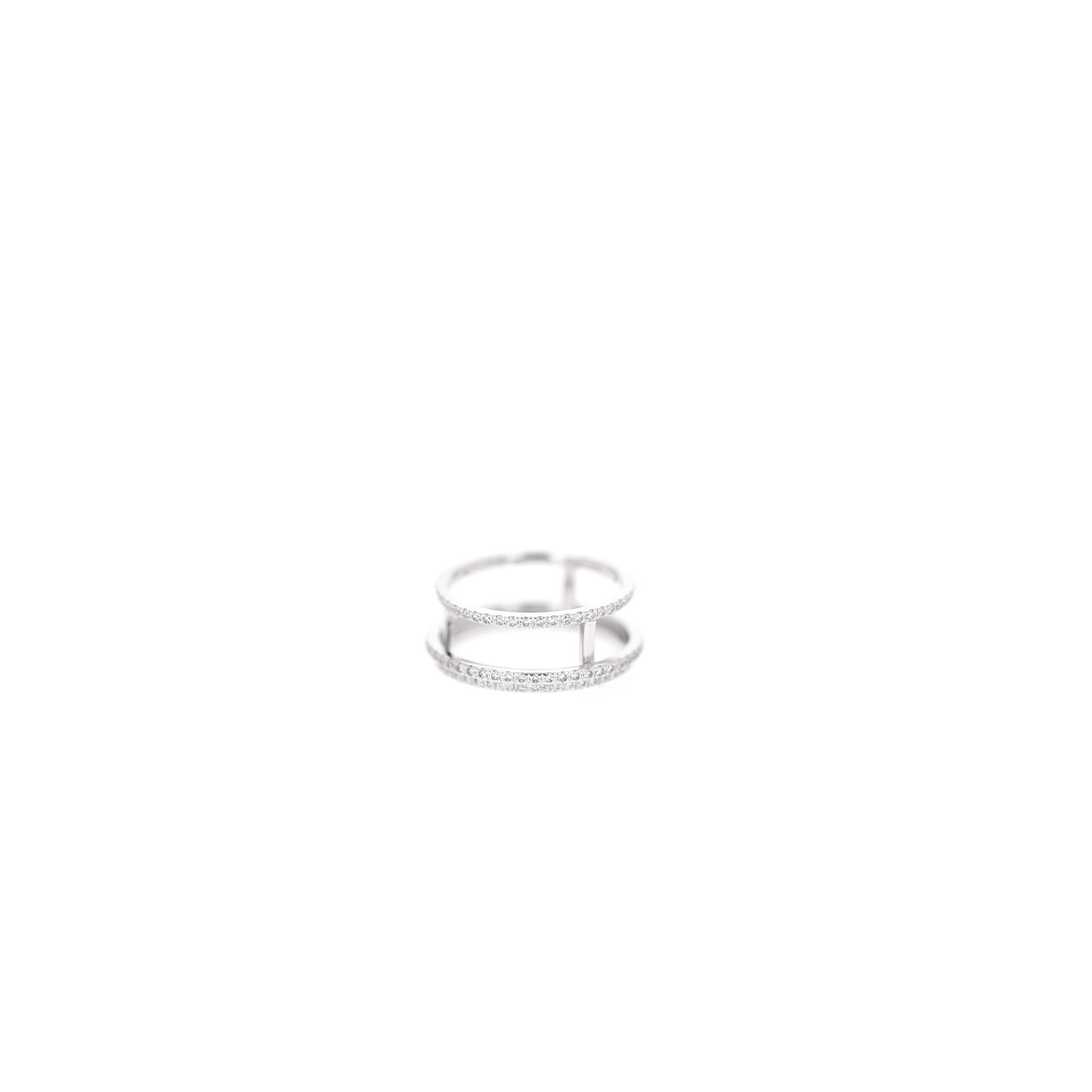 Bague De Beers  en or blanc et diamants