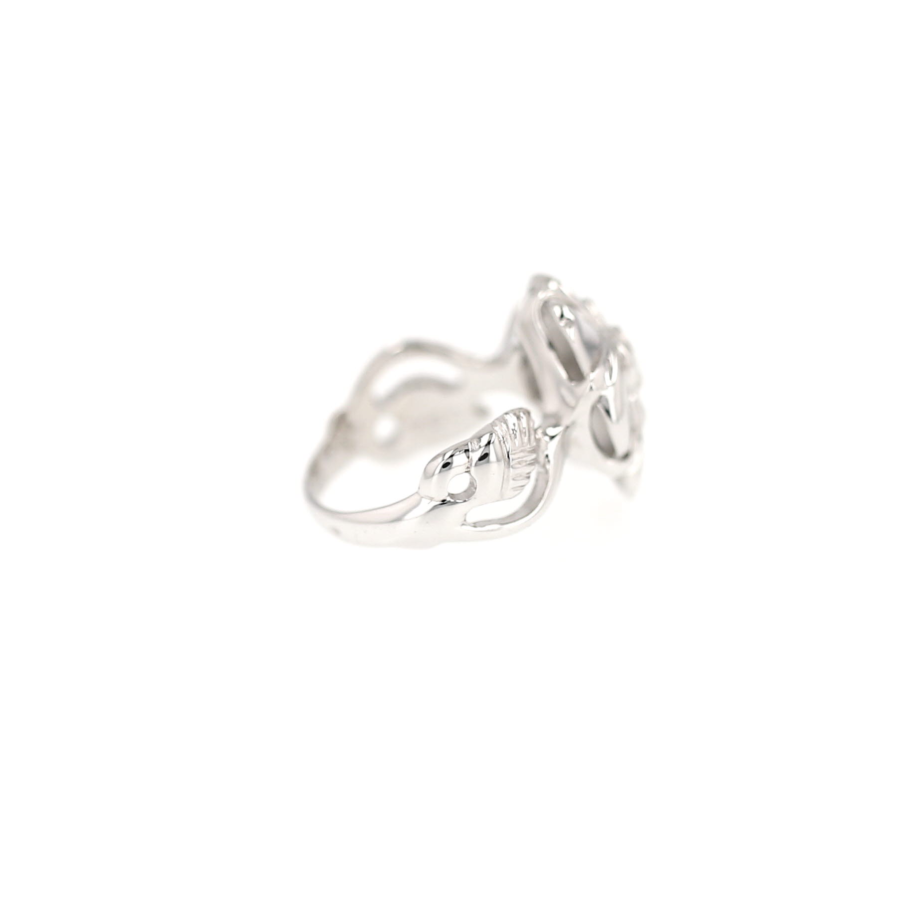 Chanel Camelia ring in white gold