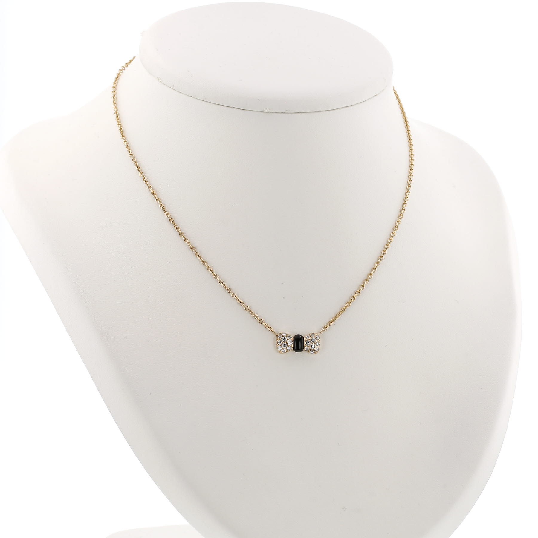 Collier Van Cleef 
Arpels  en or jaune, diamants et onyx