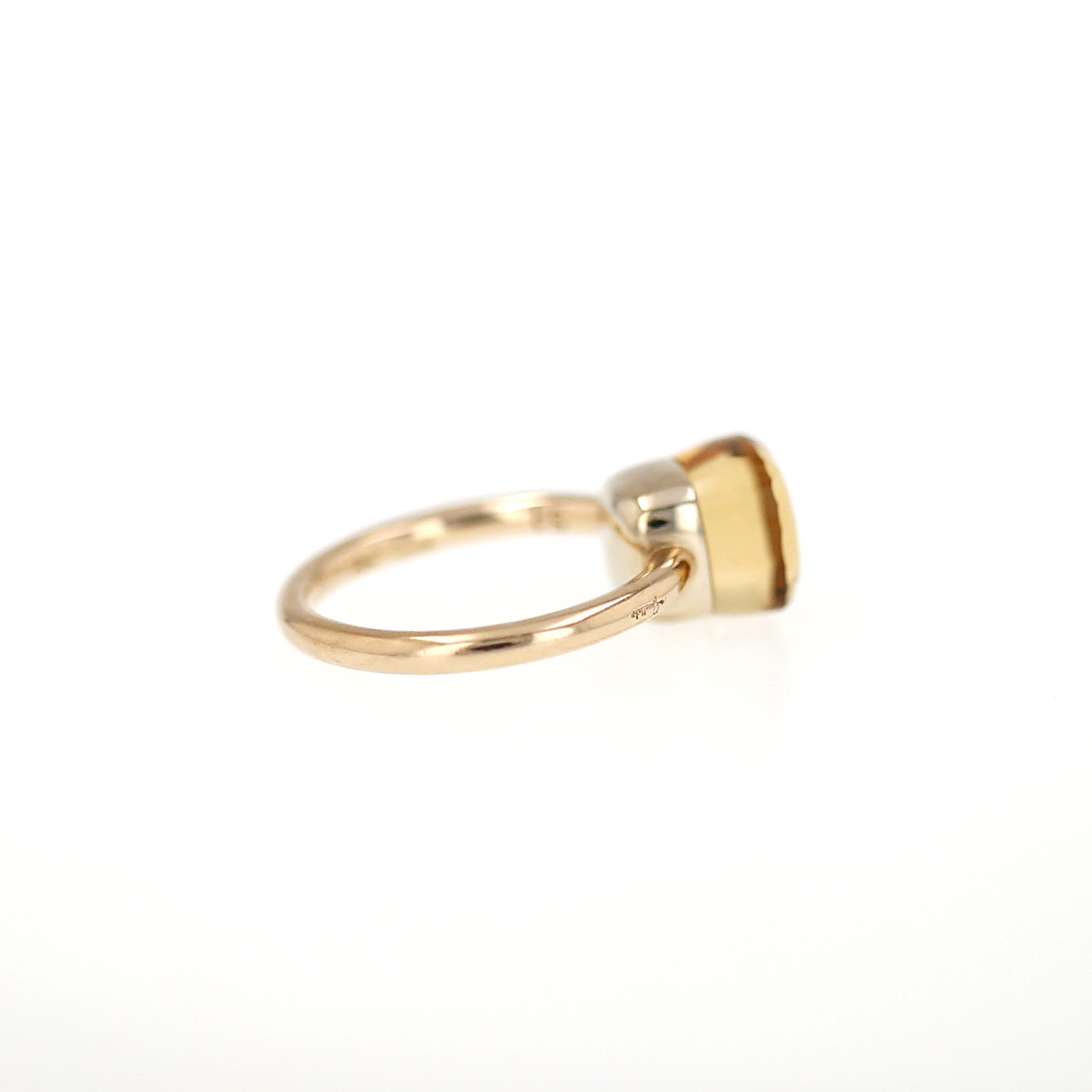 Anello Pomellato Nudo Petit modello piccolo in oro rosa e quarzo citrino