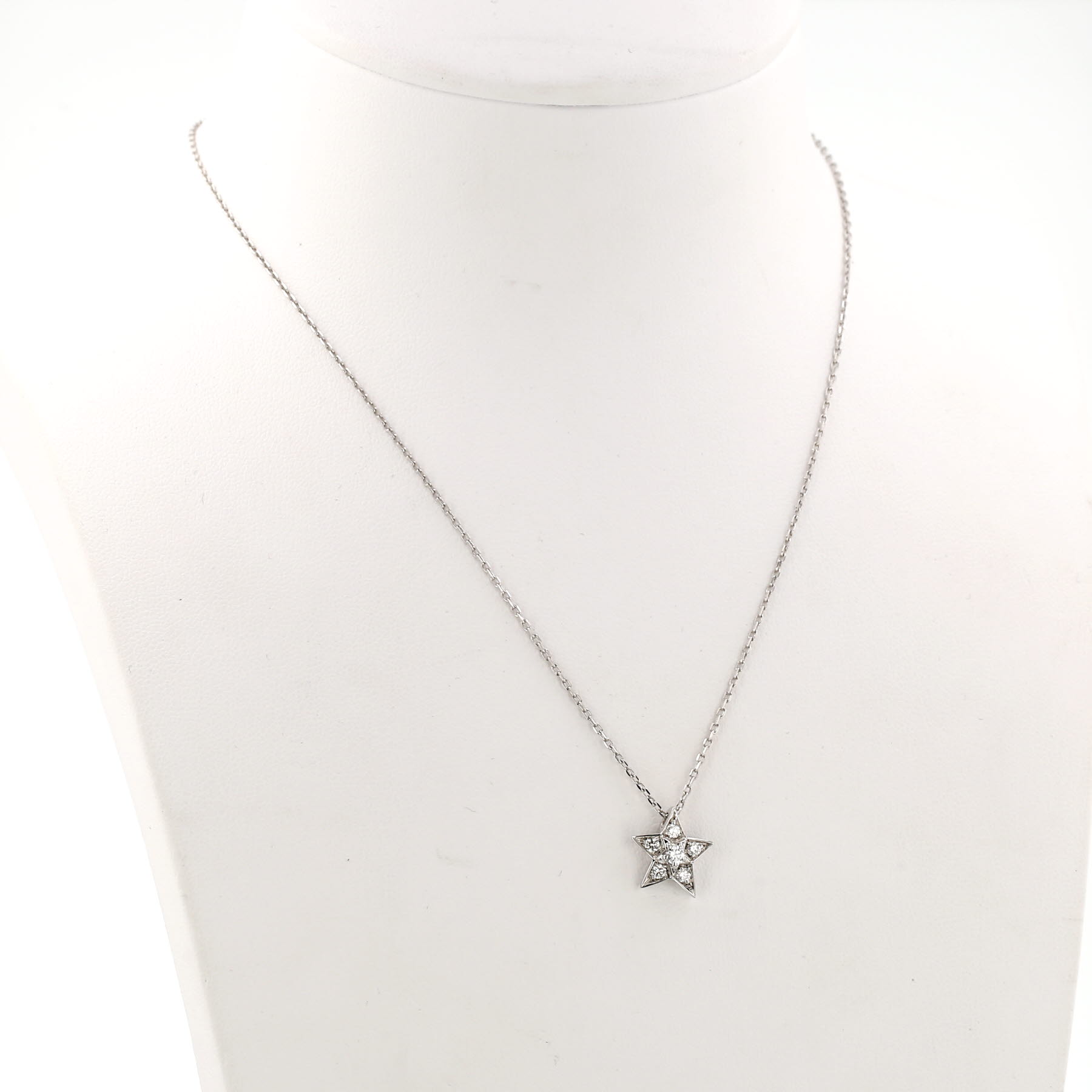 Chanel Comète Géode small model necklace in white gold and diamonds