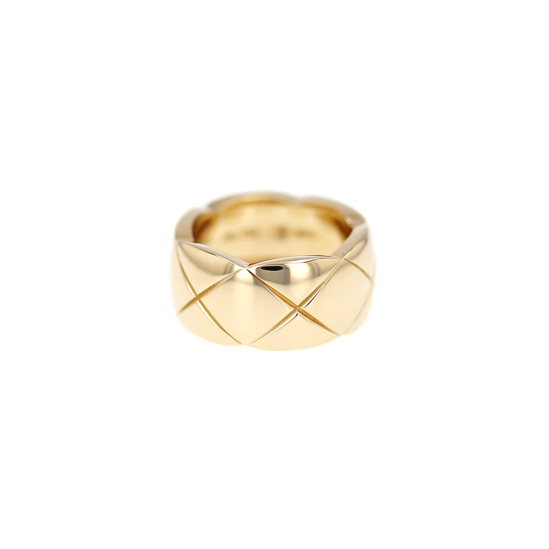 Chanel Coco Crush large model ring in yellow gold