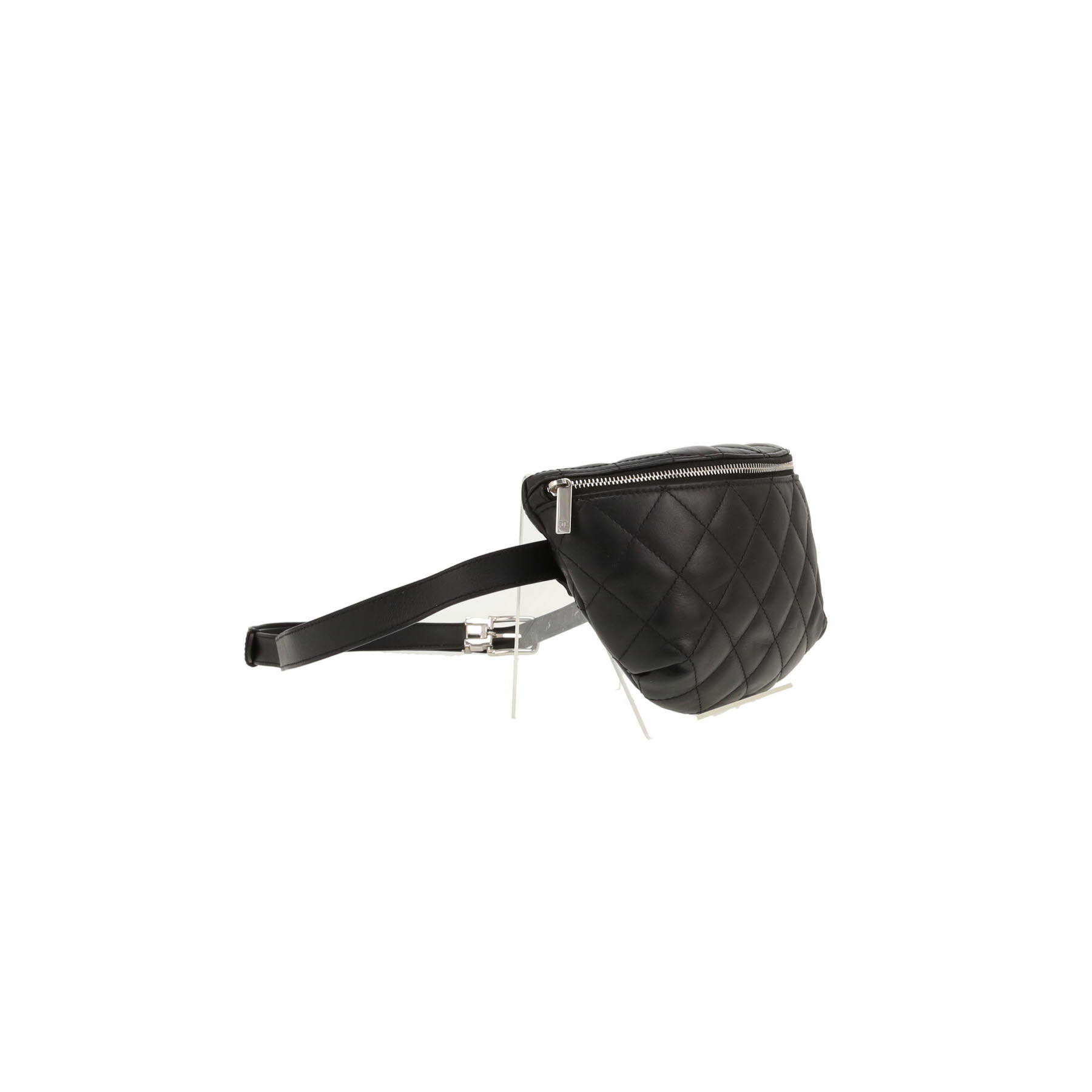 Bolsito-cinturón Chanel  Pochette ceinture en cuero acolchado negro