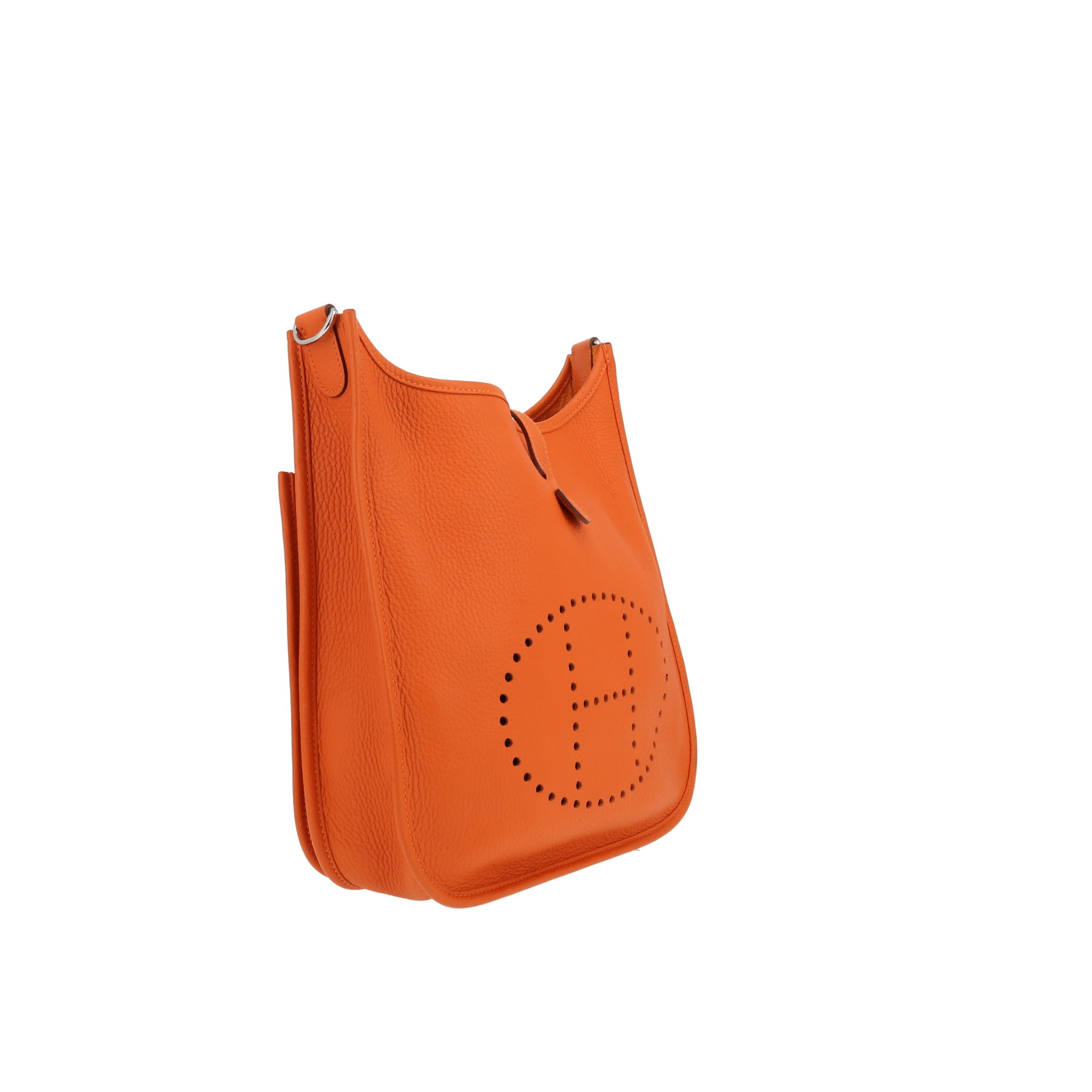 Hermès  Evelyne III shoulder bag  in orange togo leather