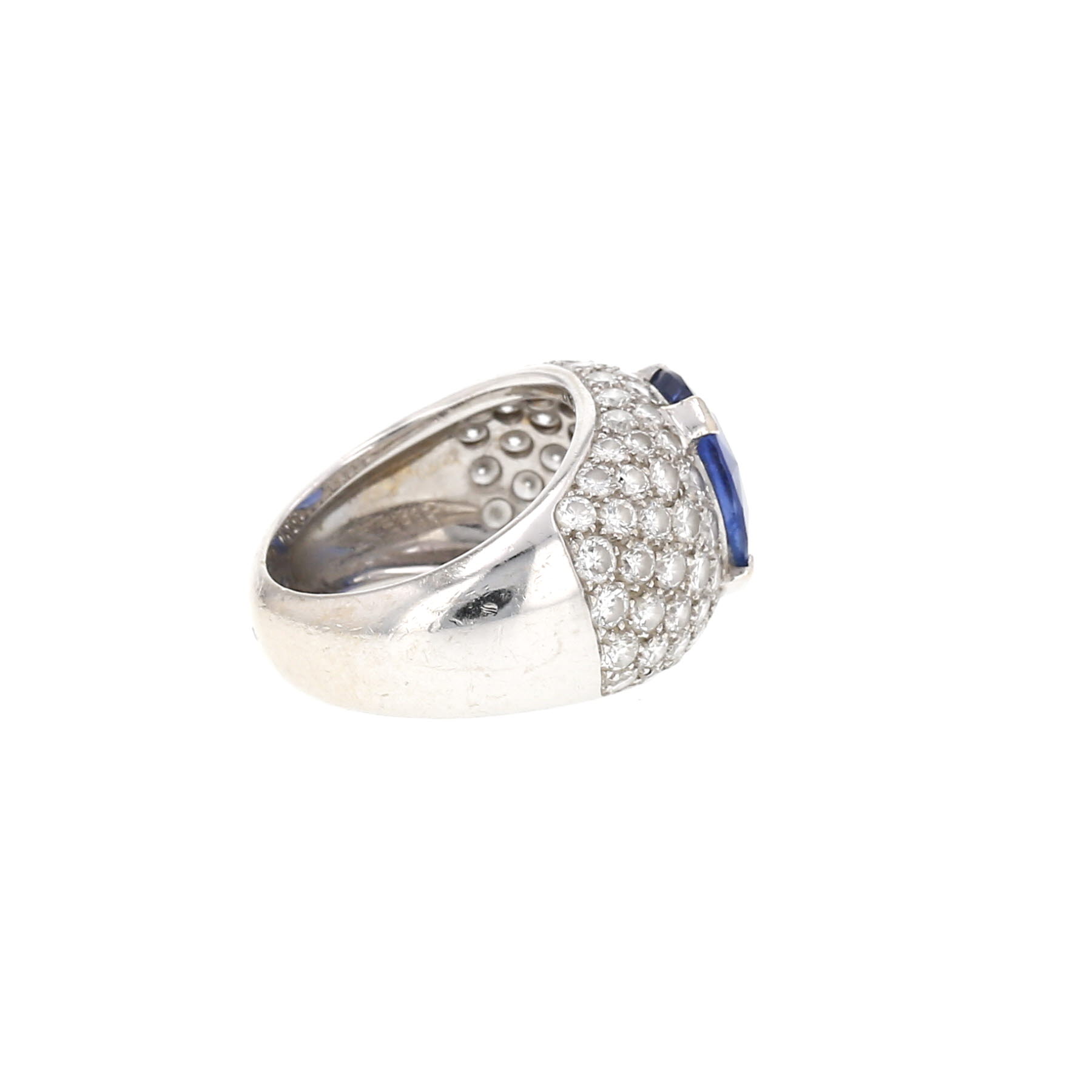 Bague boule Vintage  en or blanc, diamants et saphir