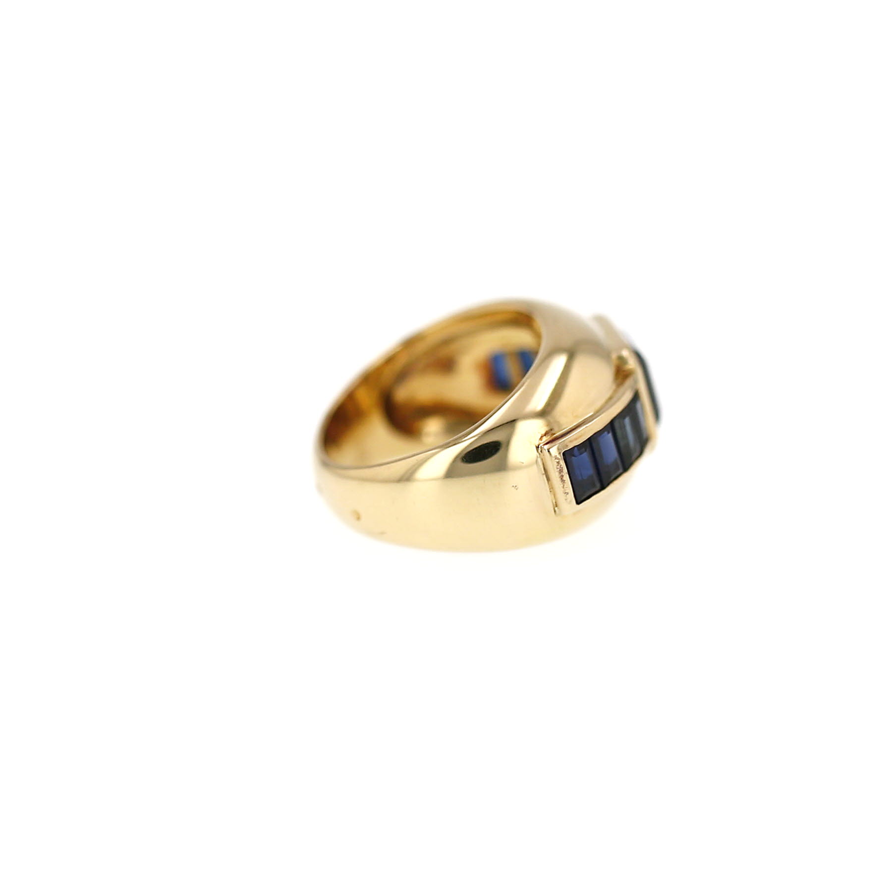 Bague Poiray  en or jaune, améthyste et saphirs