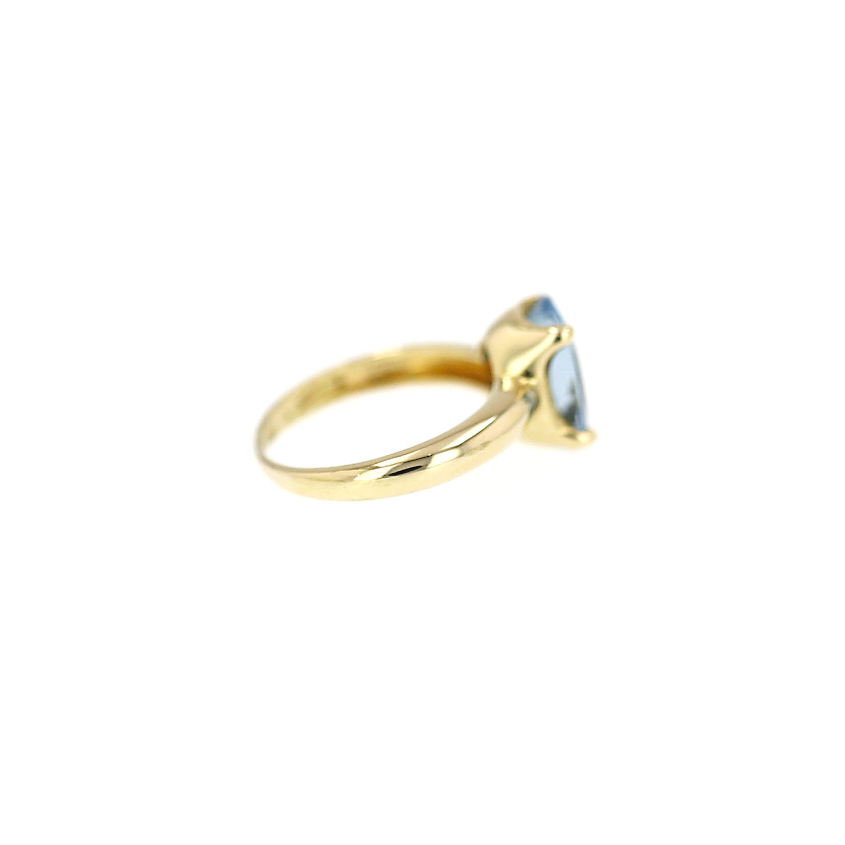 H. Stern ring in yellow gold and aquamarine