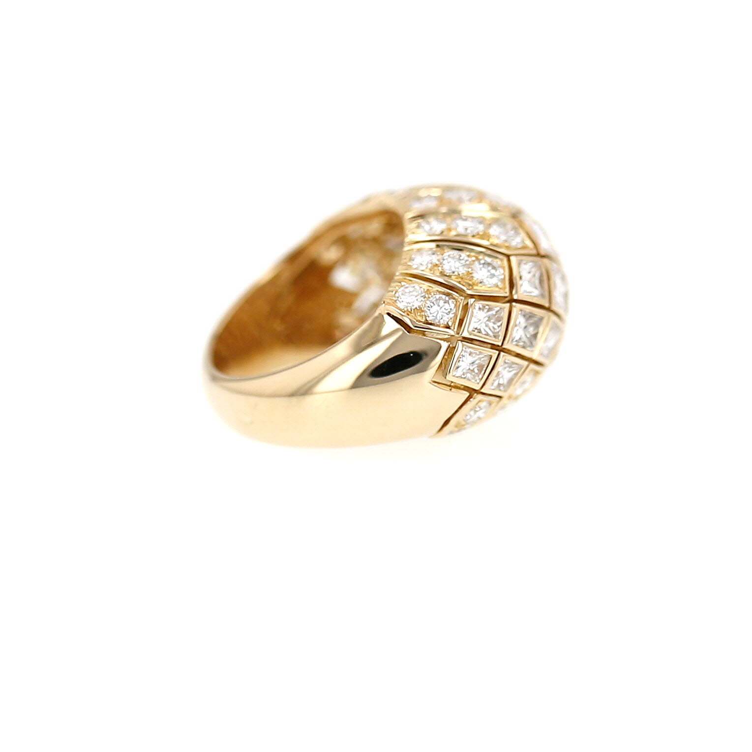 Cartier  boule ring in yellow gold and diamonds