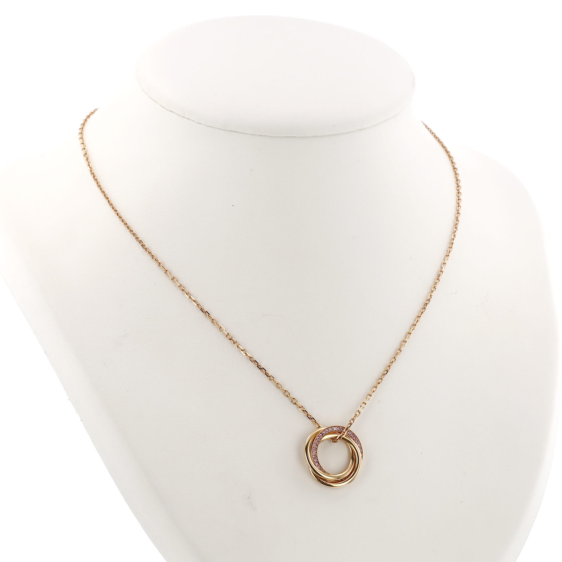 Collar Cartier Trinity modelo mediano de oro rosa y zafiros rosa