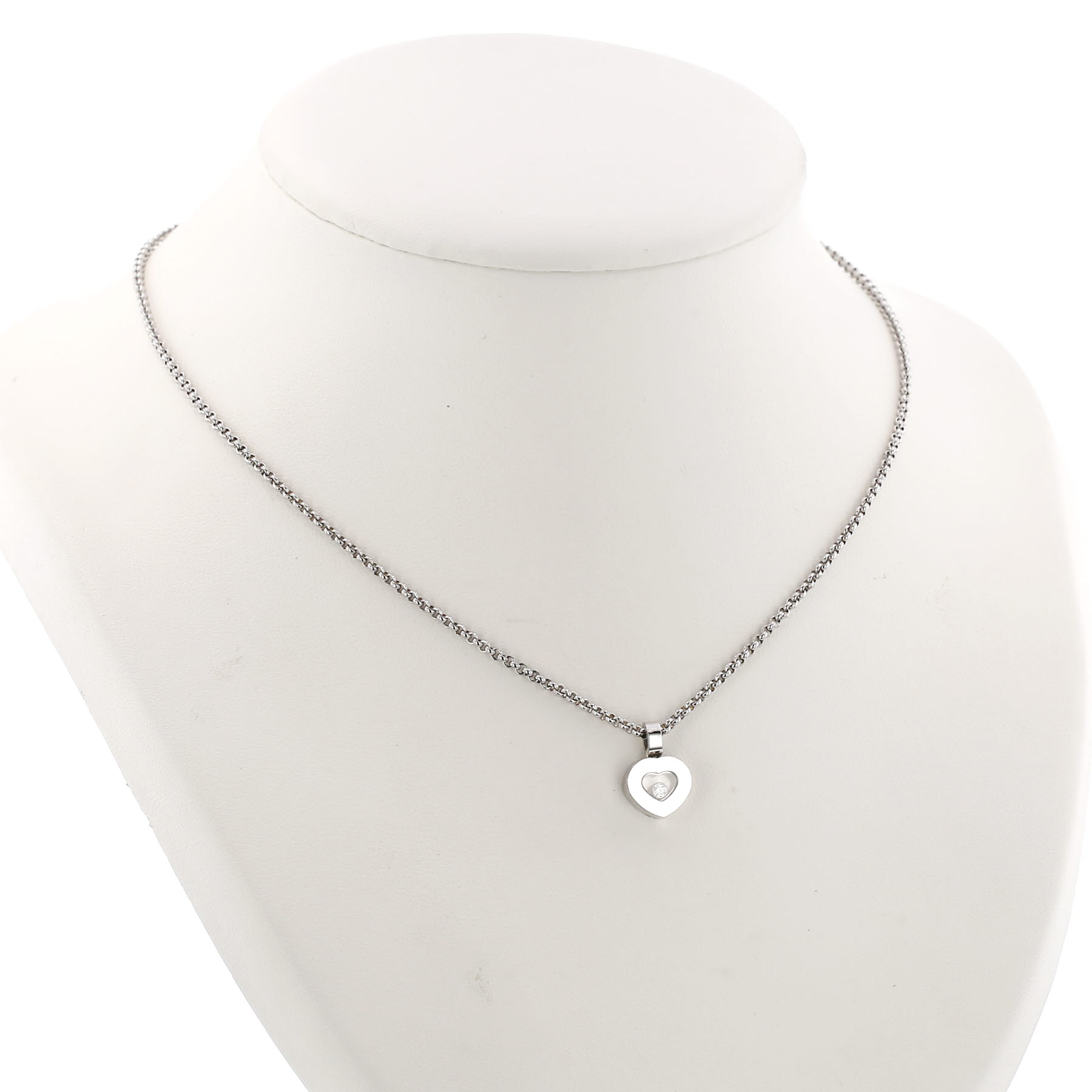 Chopard Happy Diamonds Icon necklace in white gold and diamond