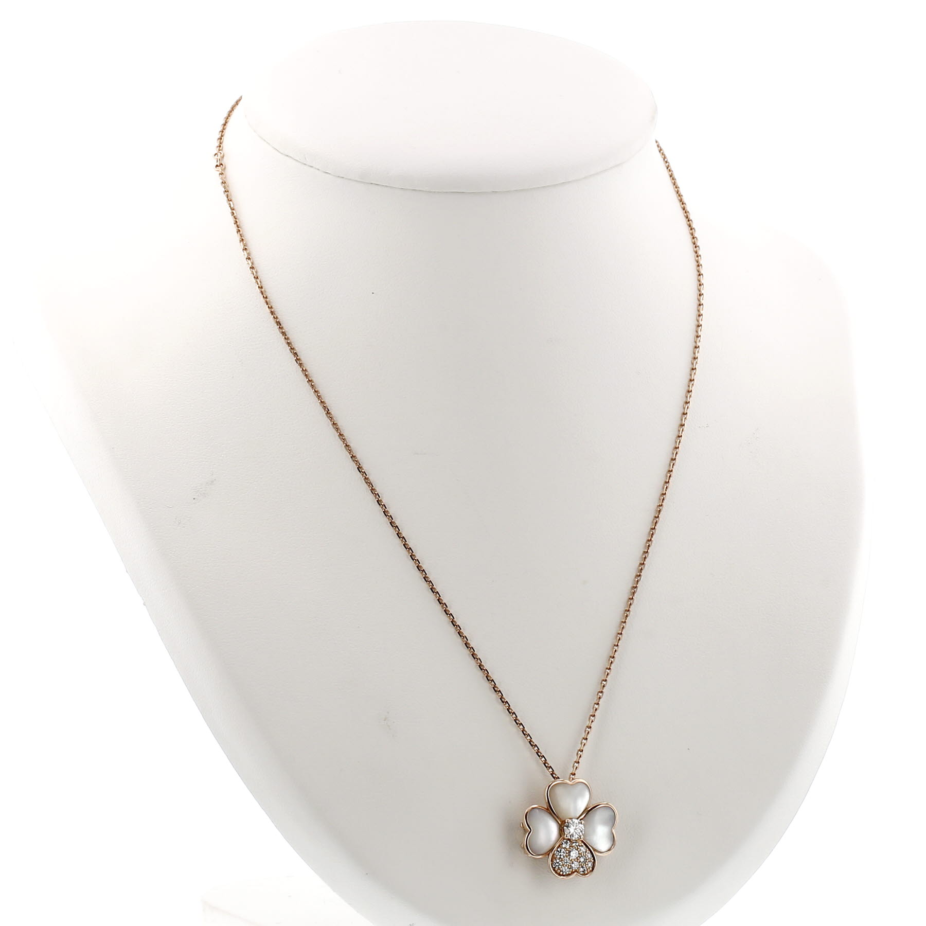 Van Cleef & Arpels Cosmos brooch-pendant in pink gold, mother of pearl and diamonds