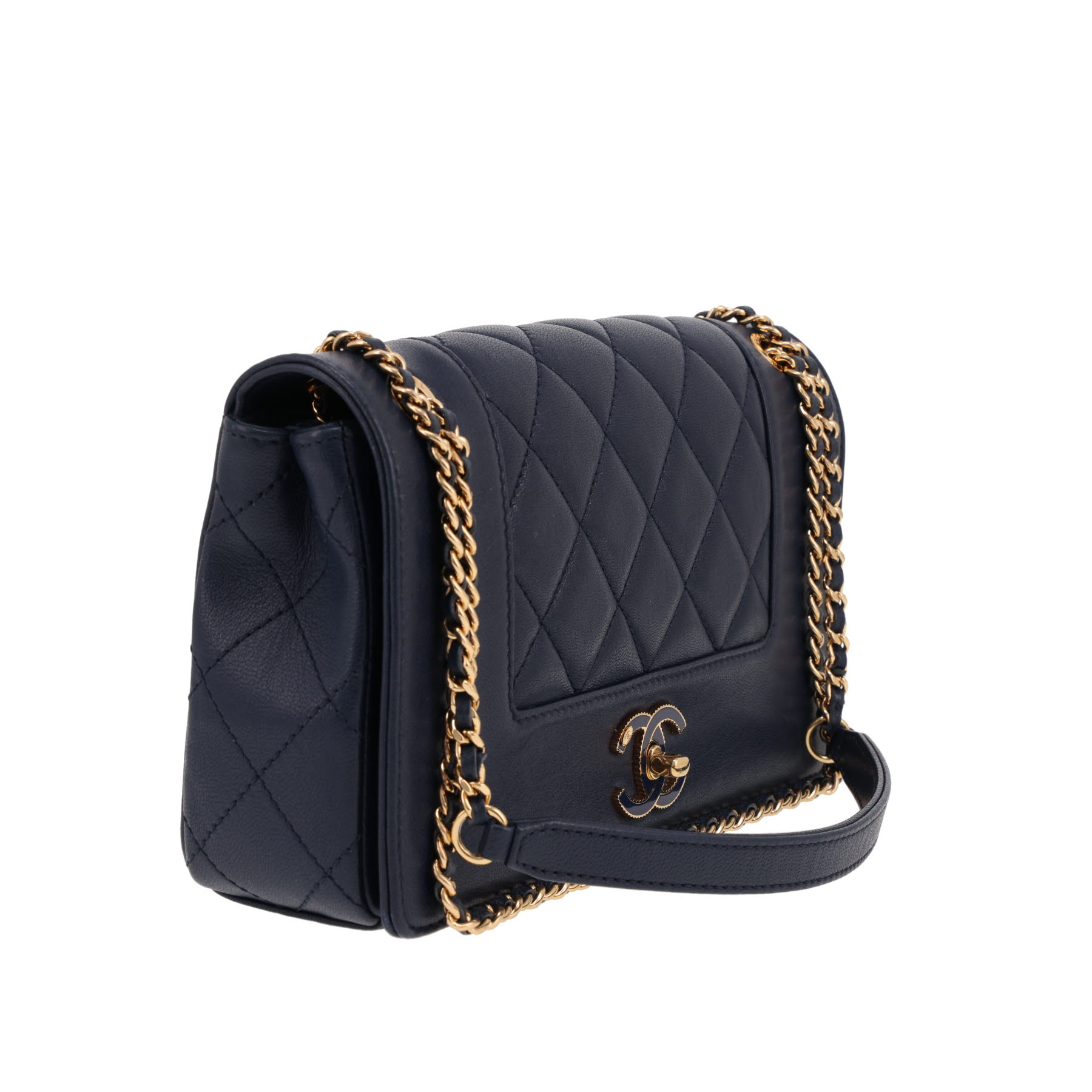 Chanel   handbag  in blue quilted leather