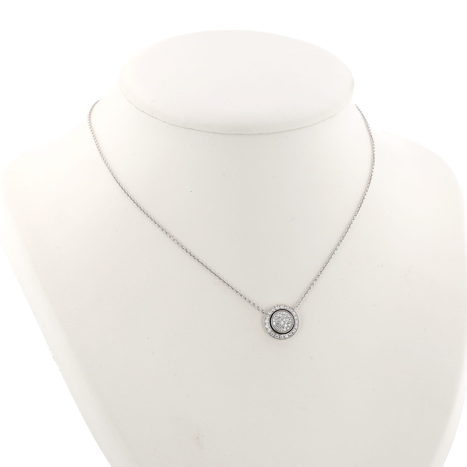 Twisted Piaget Possession pendant in white gold and diamonds