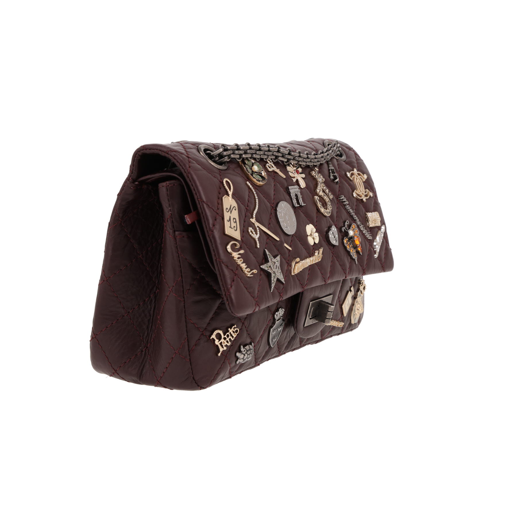 Chanel  2.55 shoulder bag  in burgundy quilted leather