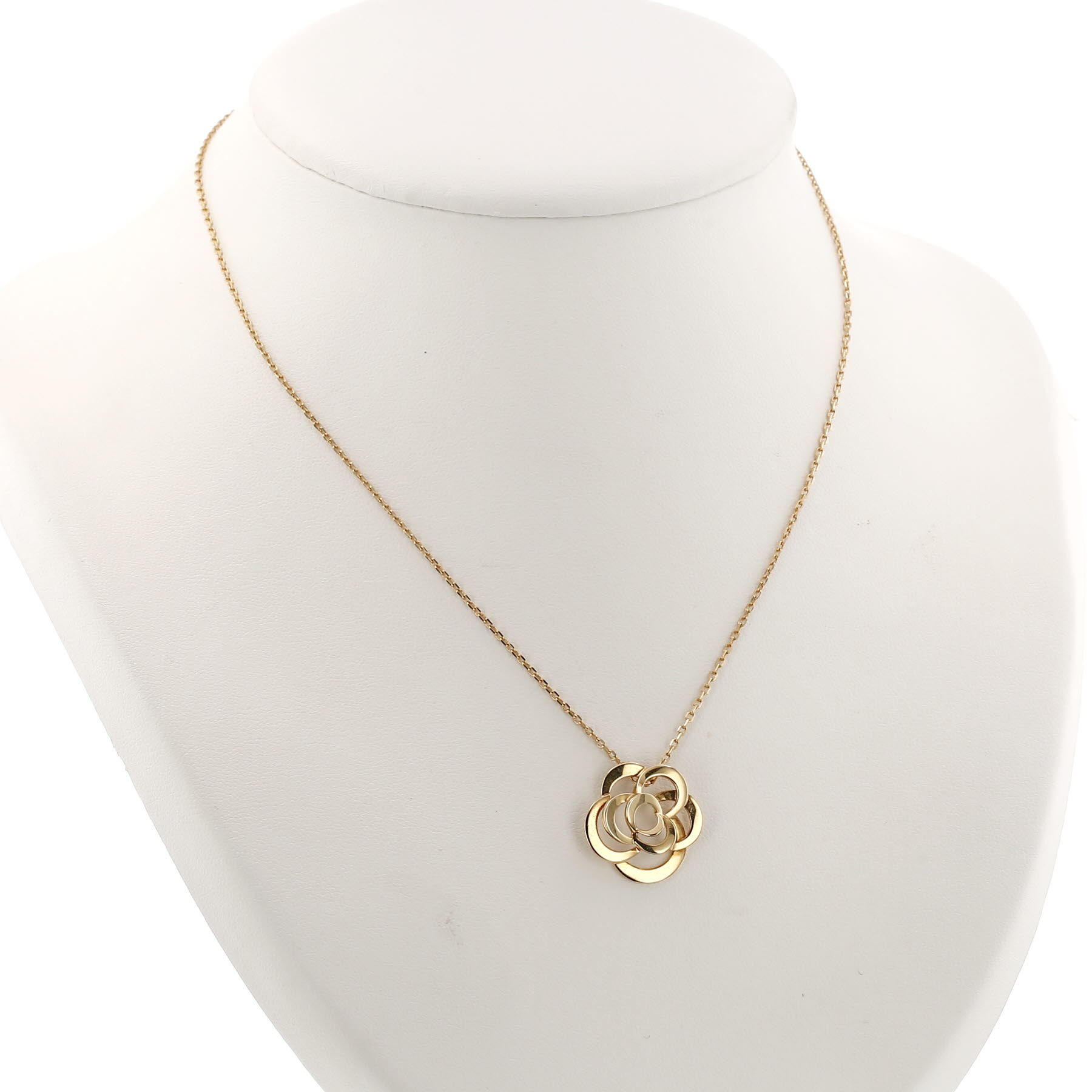 Collier Chanel Camélia Fil en or jaune