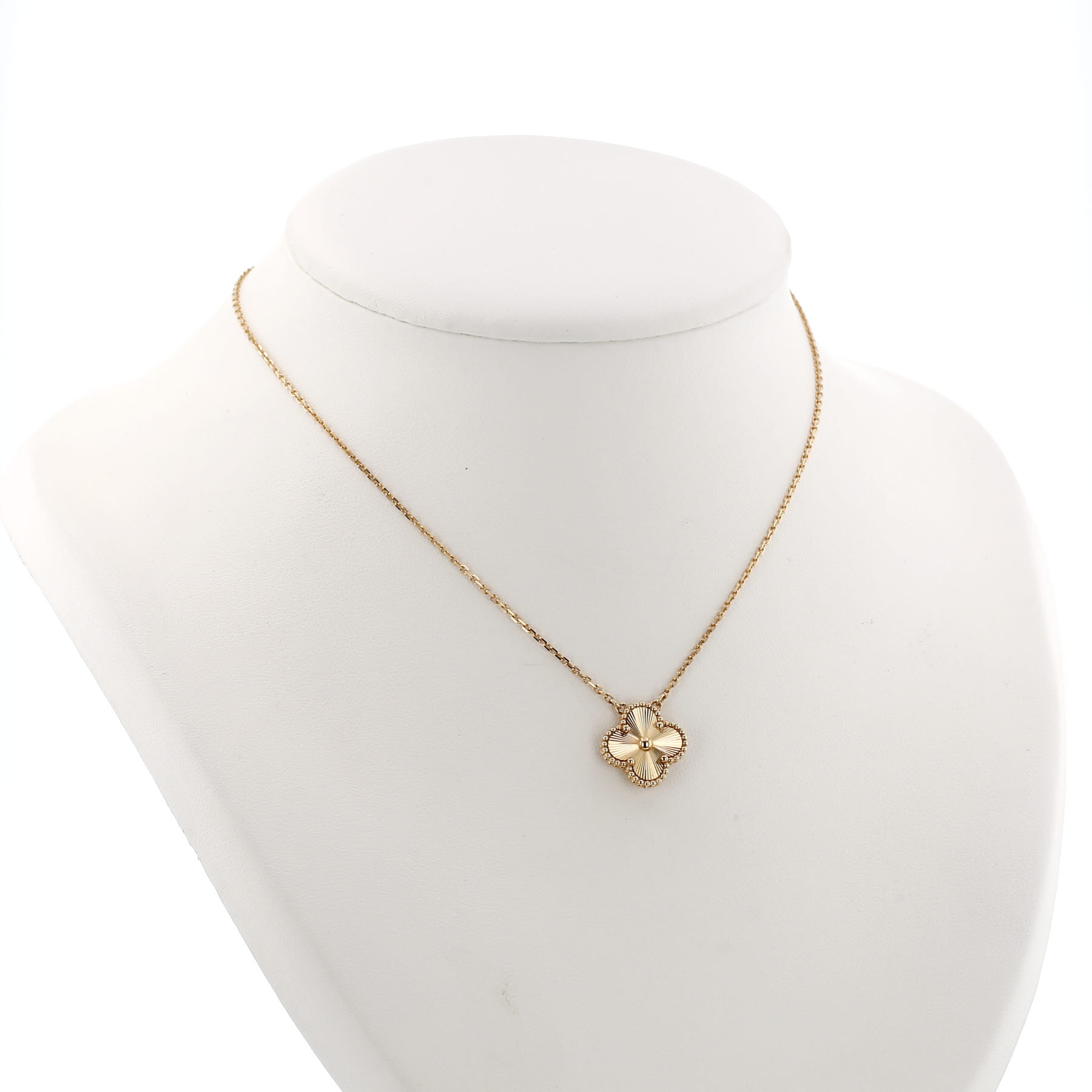 Van Cleef & Arpels Vintage Alhambra necklace in yellow gold
