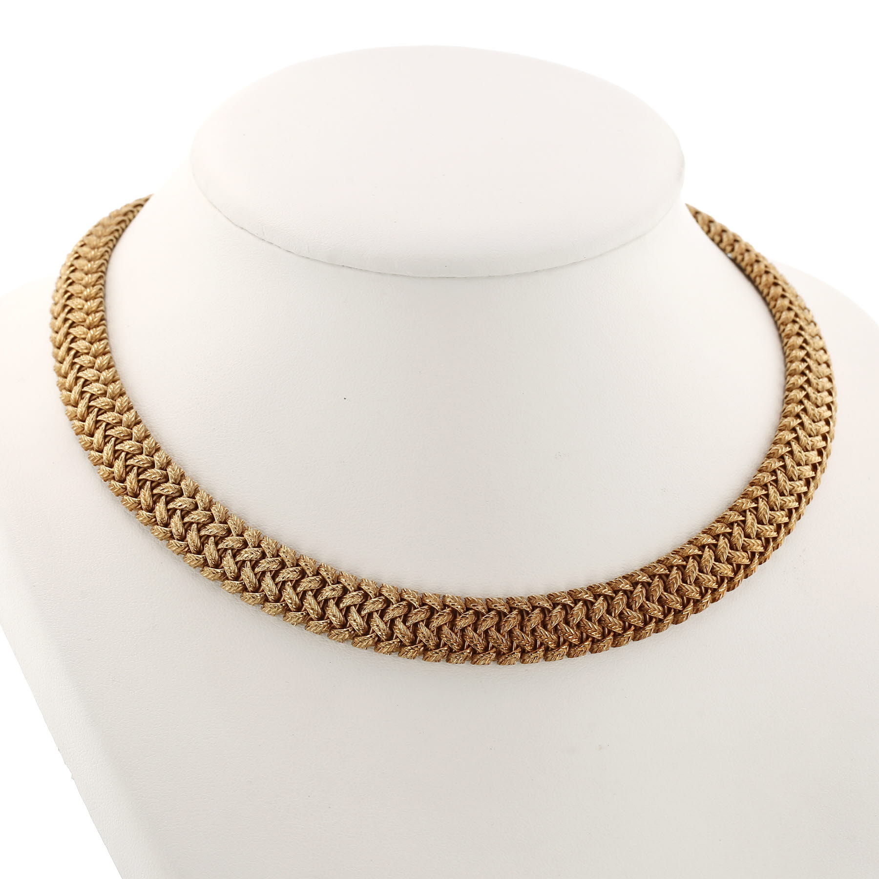 Vintage   1970's necklace in yellow gold