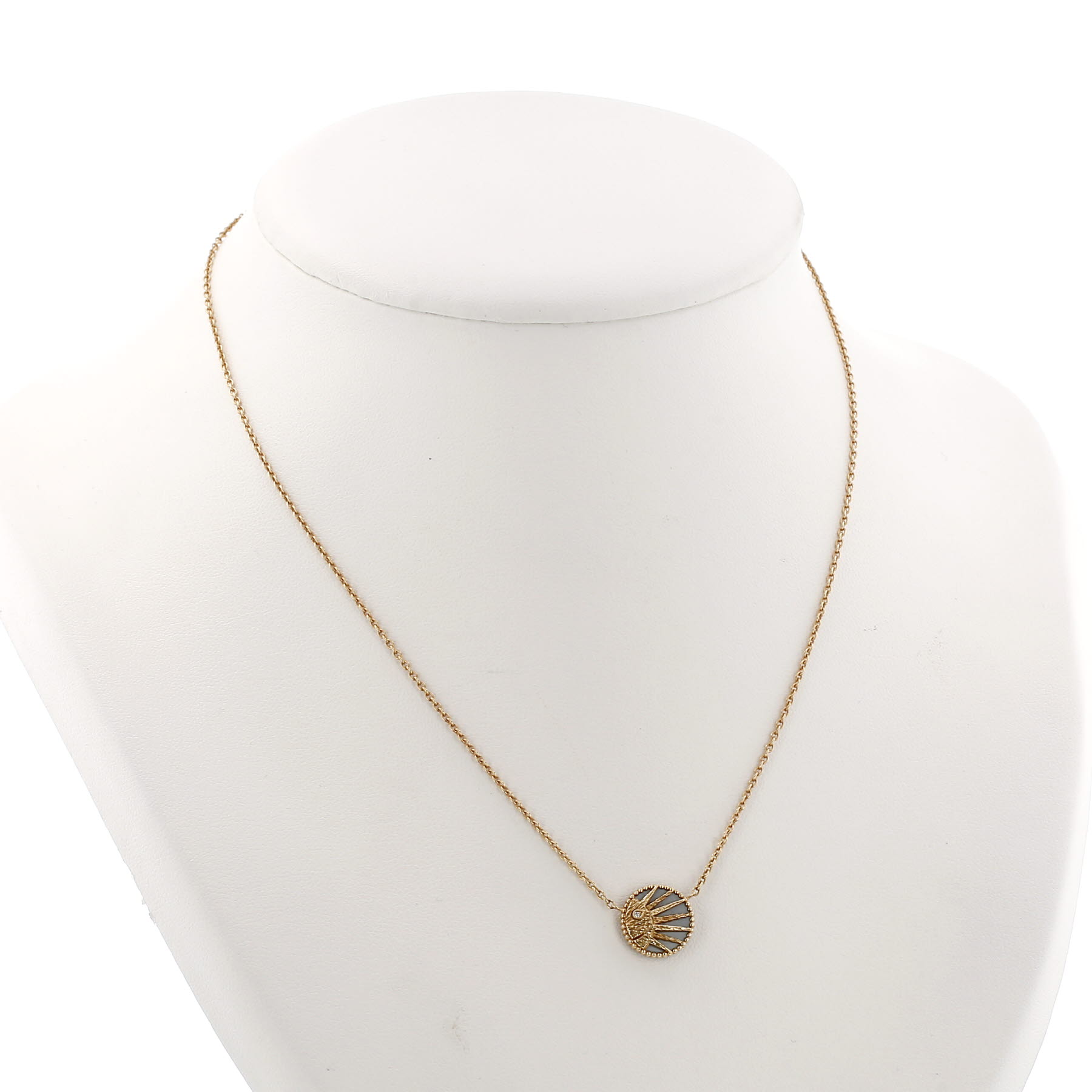 Collier Dior Rose Céleste en or jaune, nacre et diamants