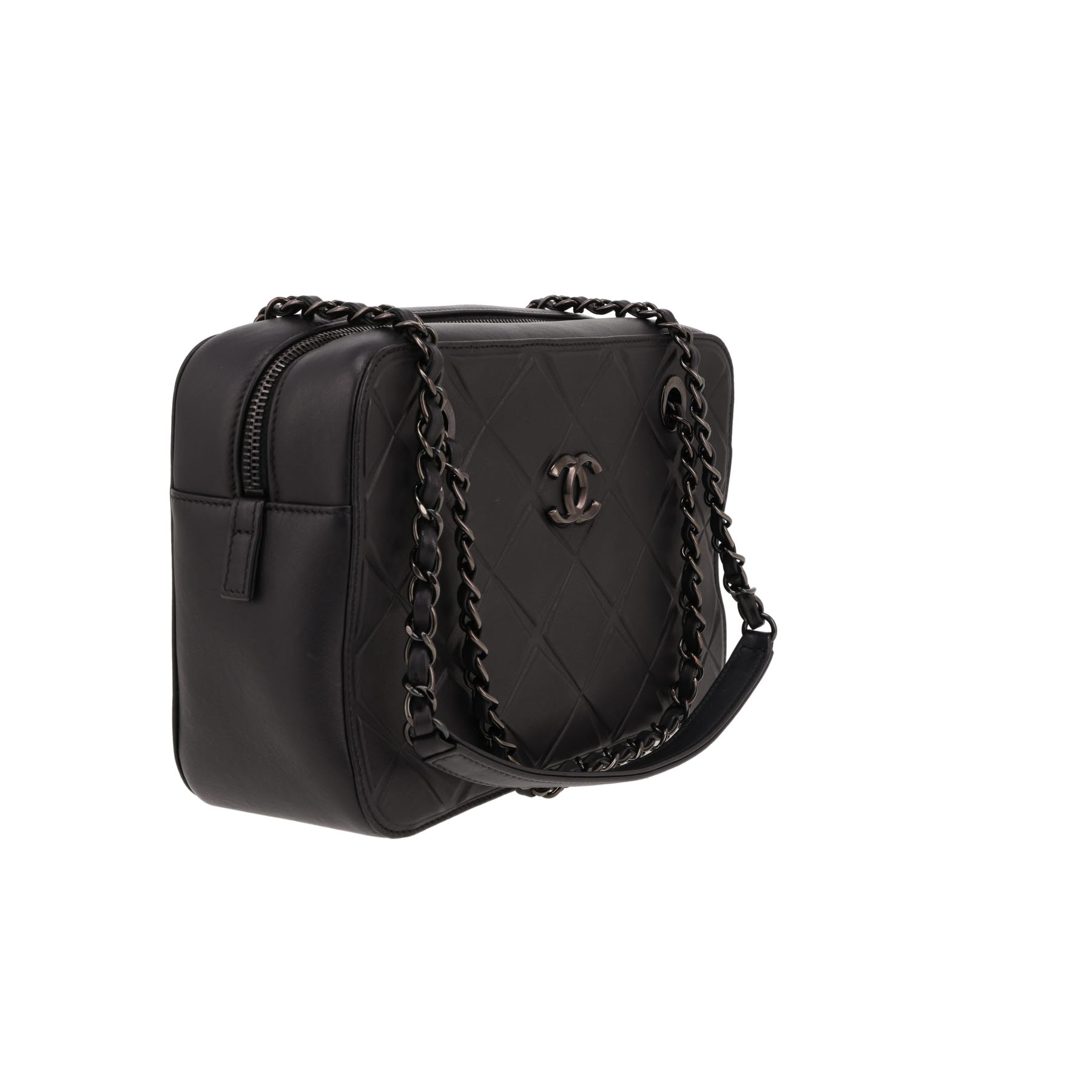 Chanel   shoulder bag  in black leather