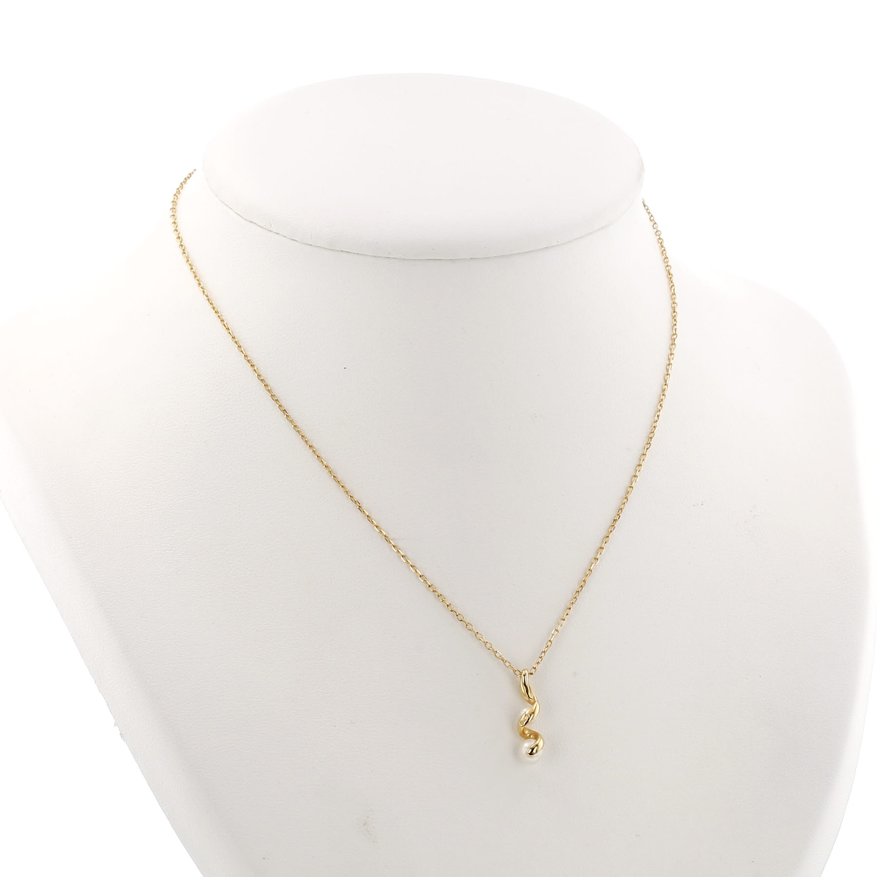 Pendentif Mikimoto  en or jaune et perles de culture