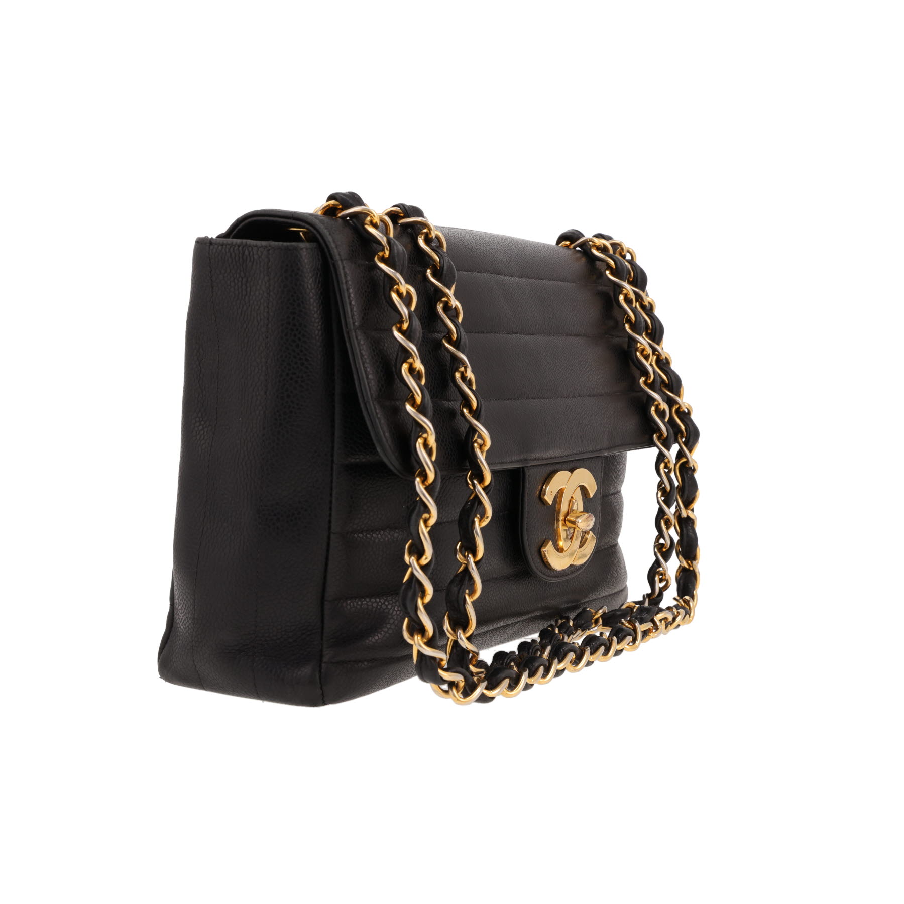Chanel  Timeless Jumbo shoulder bag  in black quilted leather