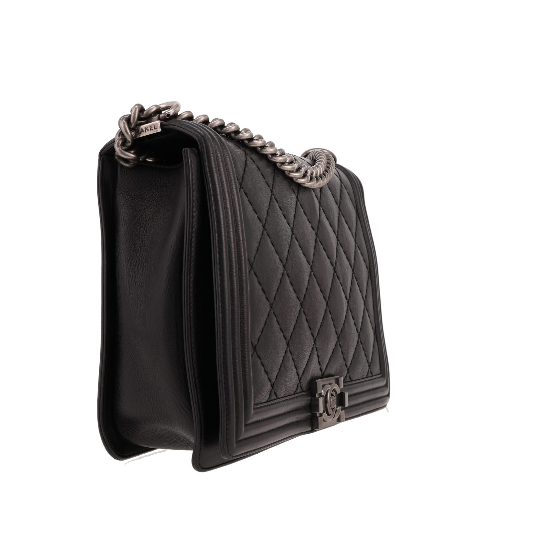 Bolso bandolera Chanel  Boy en cuero negro