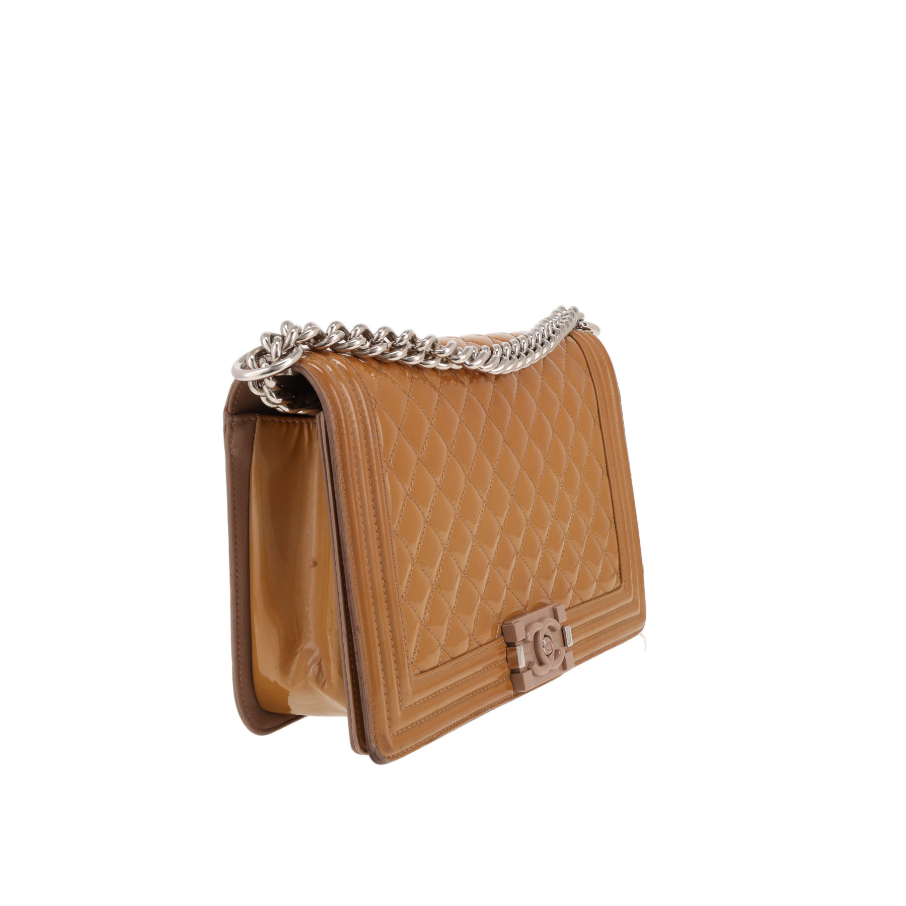 Bolso bandolera Chanel  Boy en charol acolchado marrón