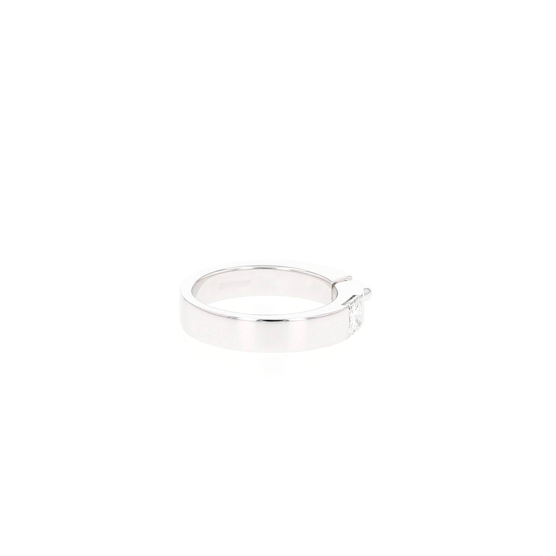 Anillo «Lien» de Chaumet en oro blanco y diamantes