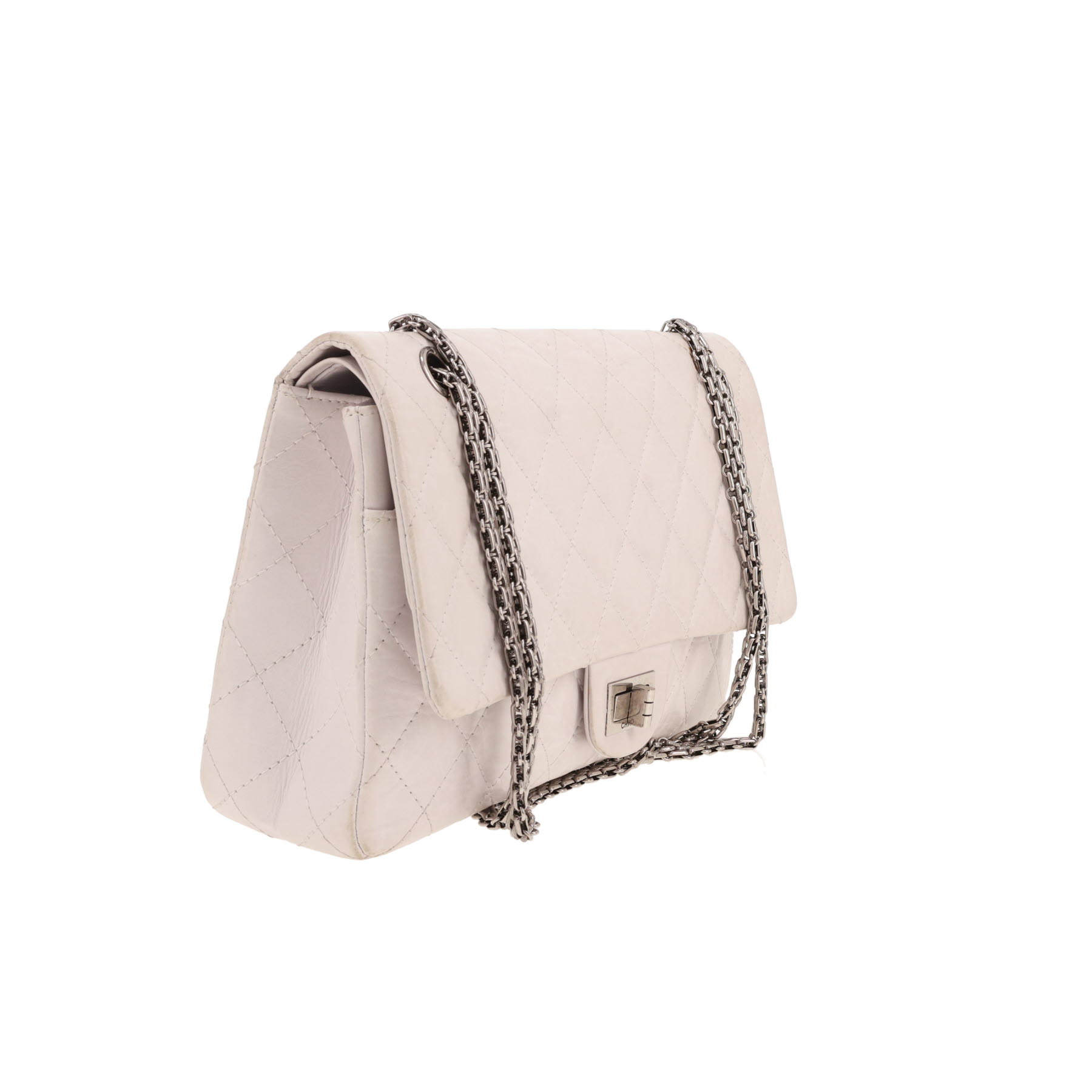 Chanel  2.55 shoulder bag  in white quilted leather