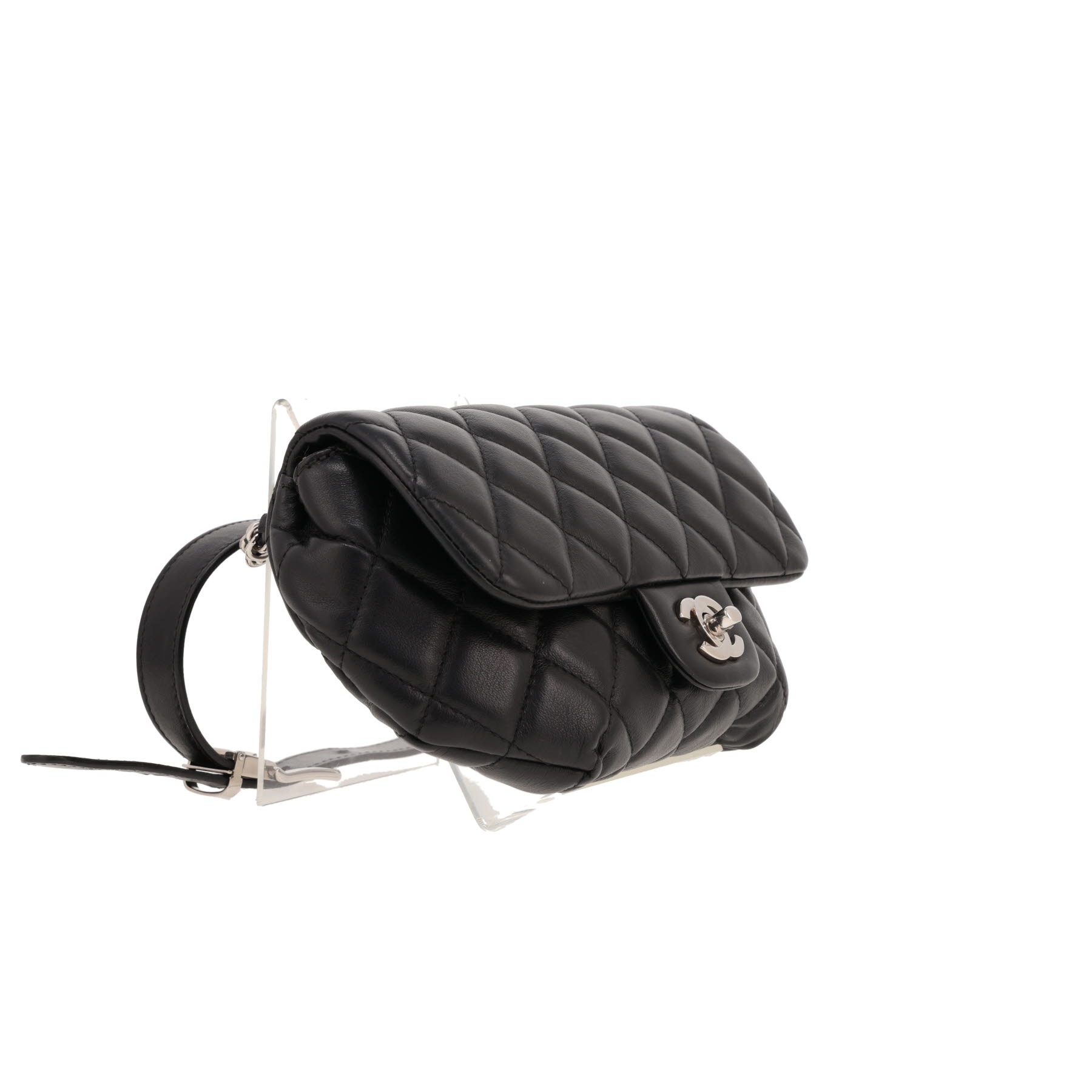 Chanel  Pochette ceinture clutch-belt  in black leather
